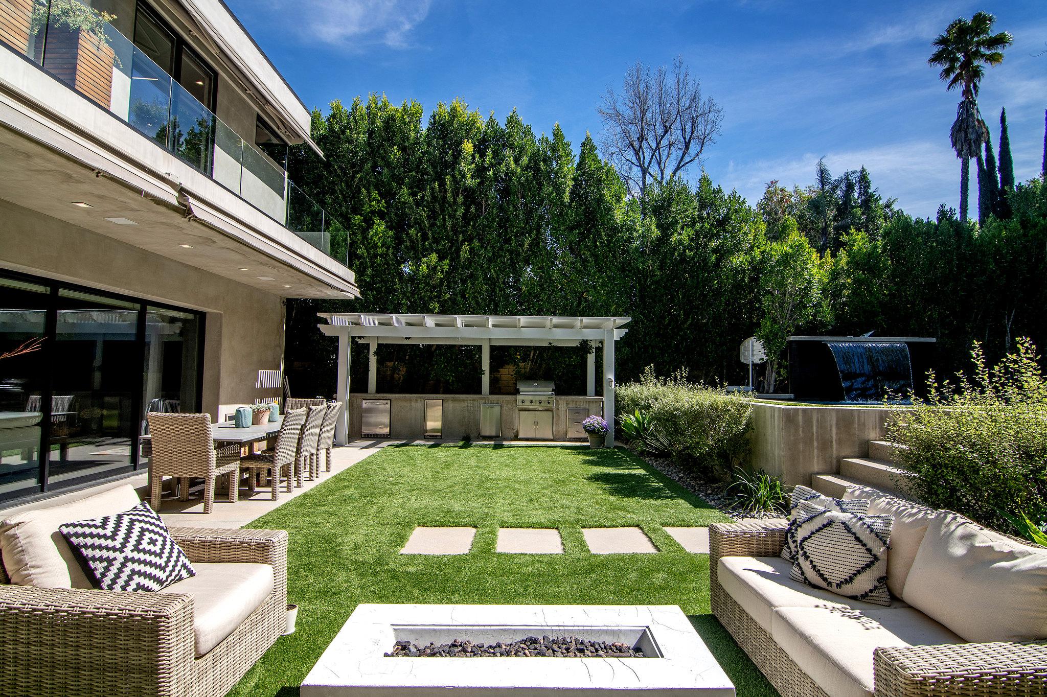 14840 Sutton St, view 28