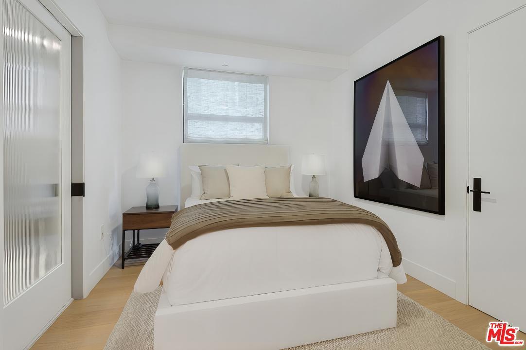 10777 Wilshire #302, view 1