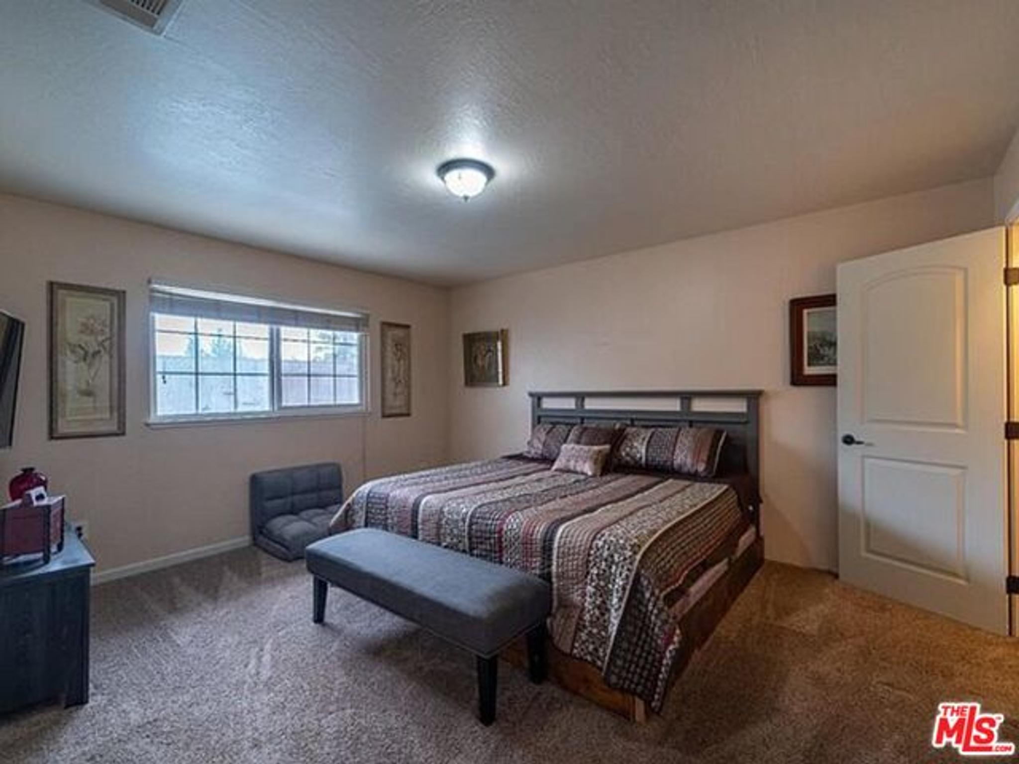 3040 Maplenut Ave, view 13