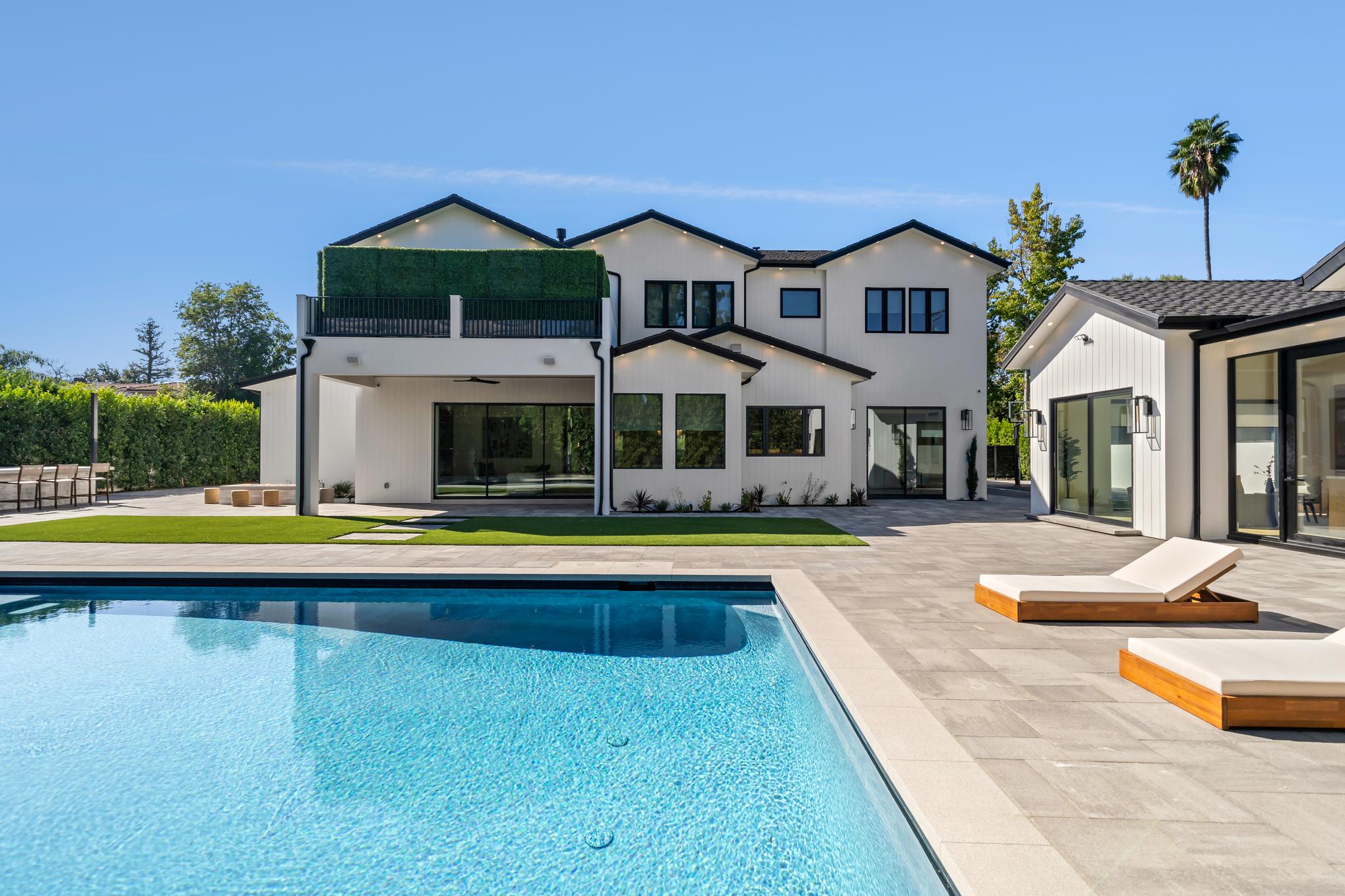 5414 Genesta Ave, view 22