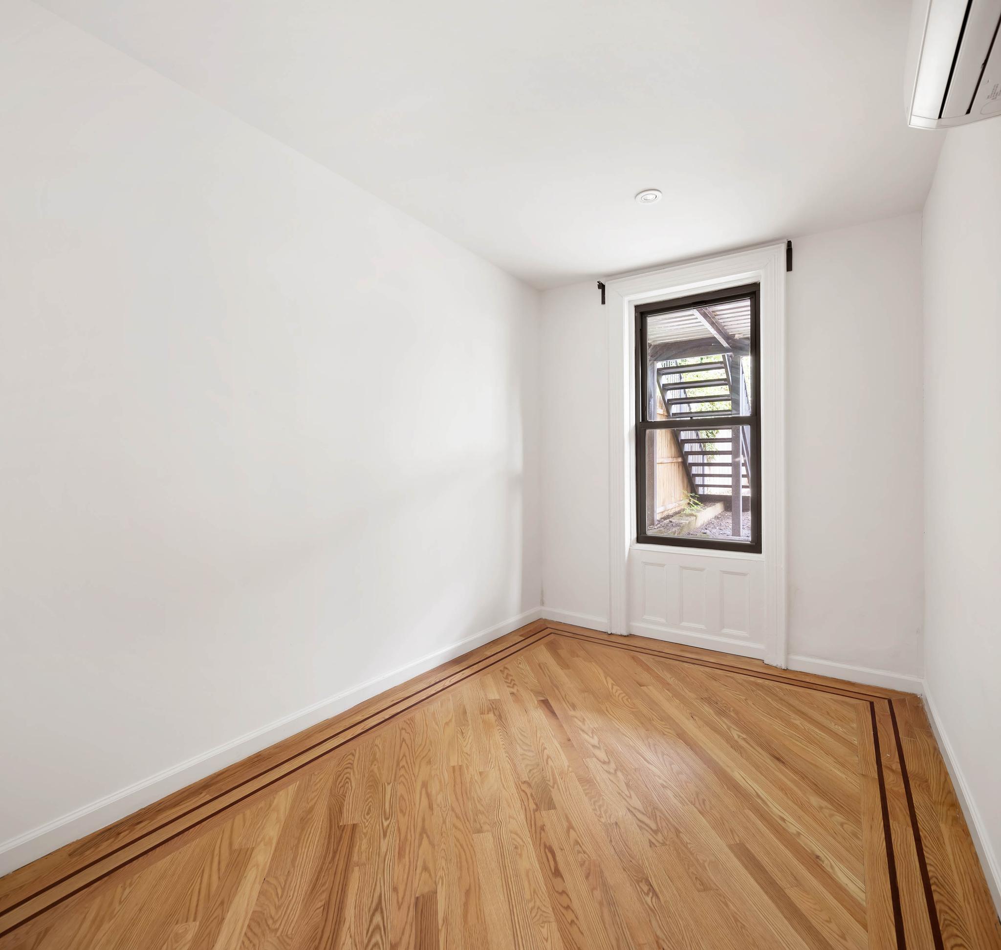 699 Halsey St, view 3