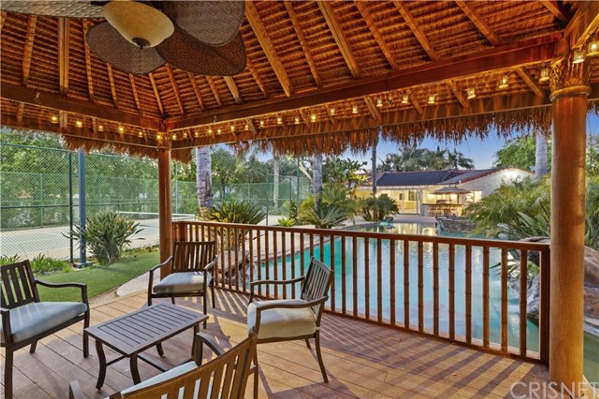 22950 Erwin St, view 13