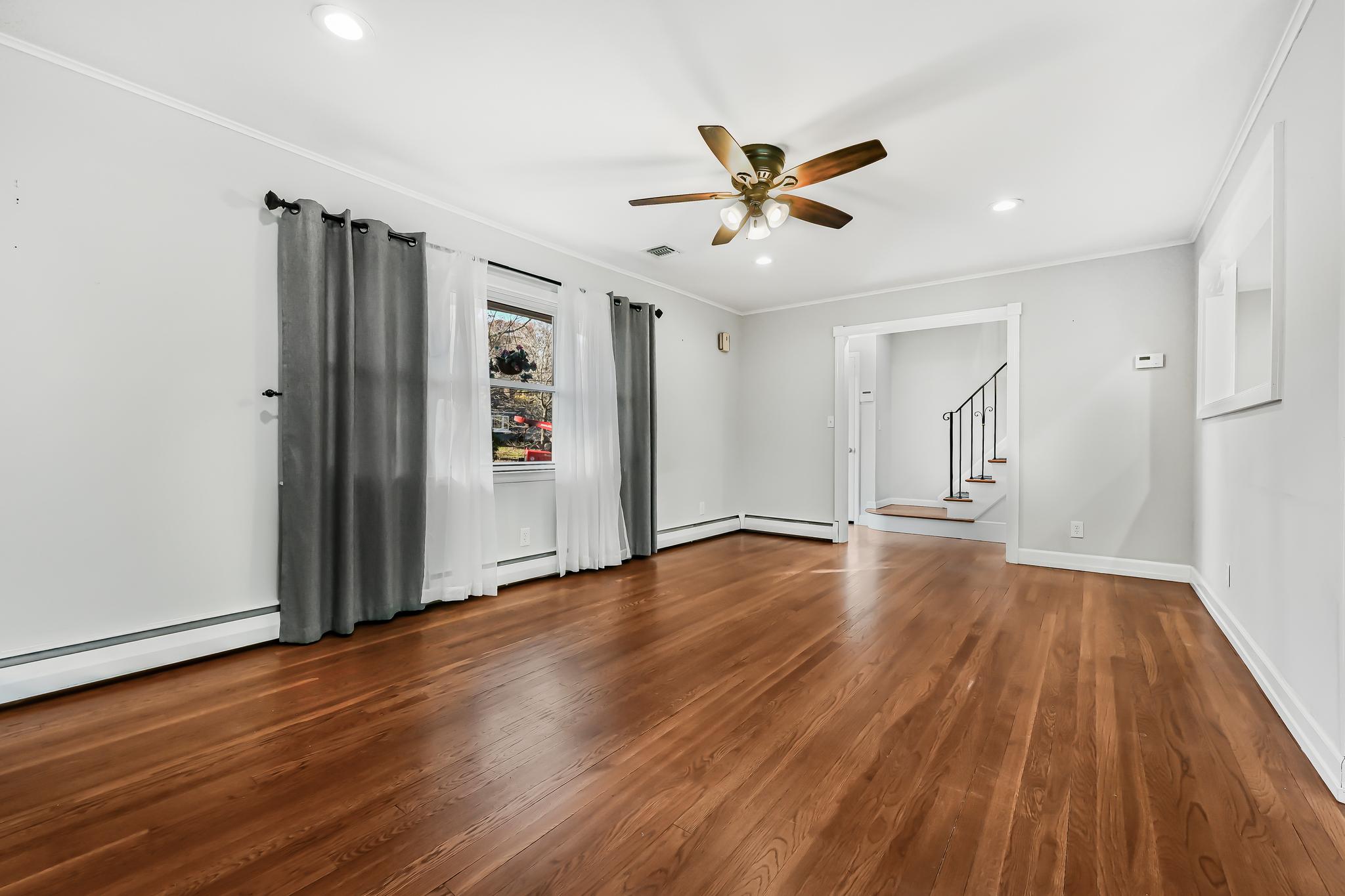 21 Harvard Rd, view 16
