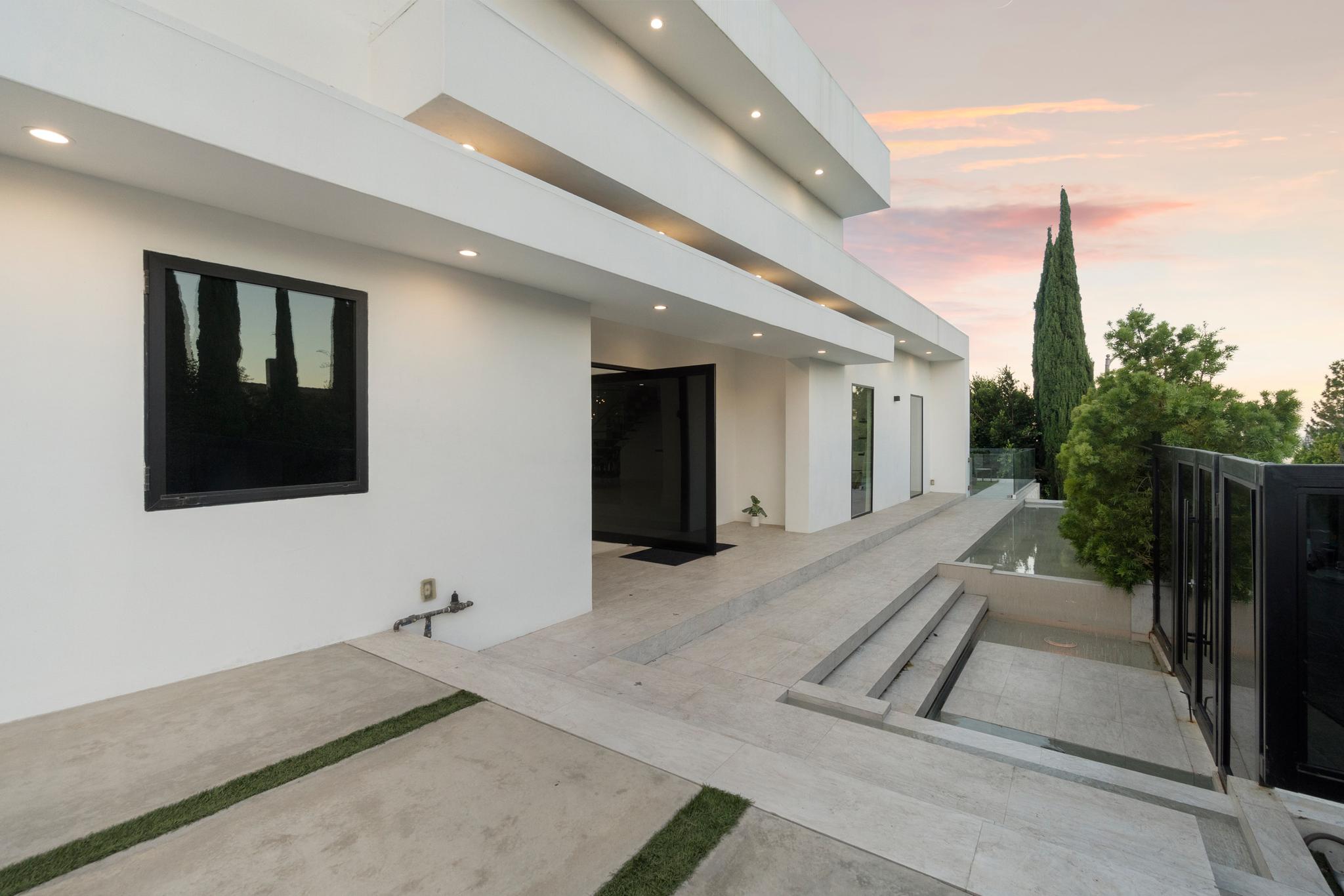 Hercules Sky, view 11