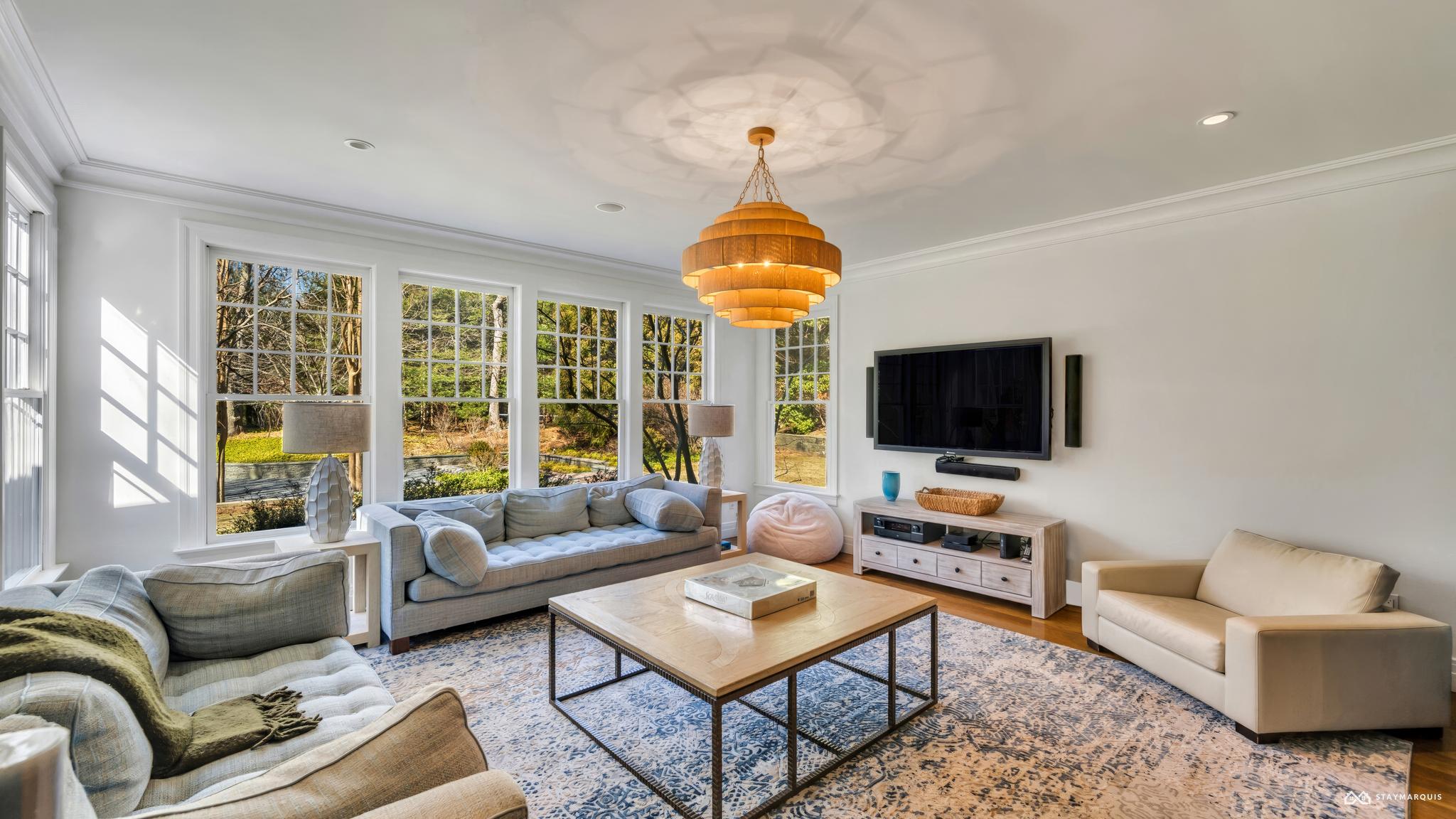 Magnificent on Mile Hill, view 18