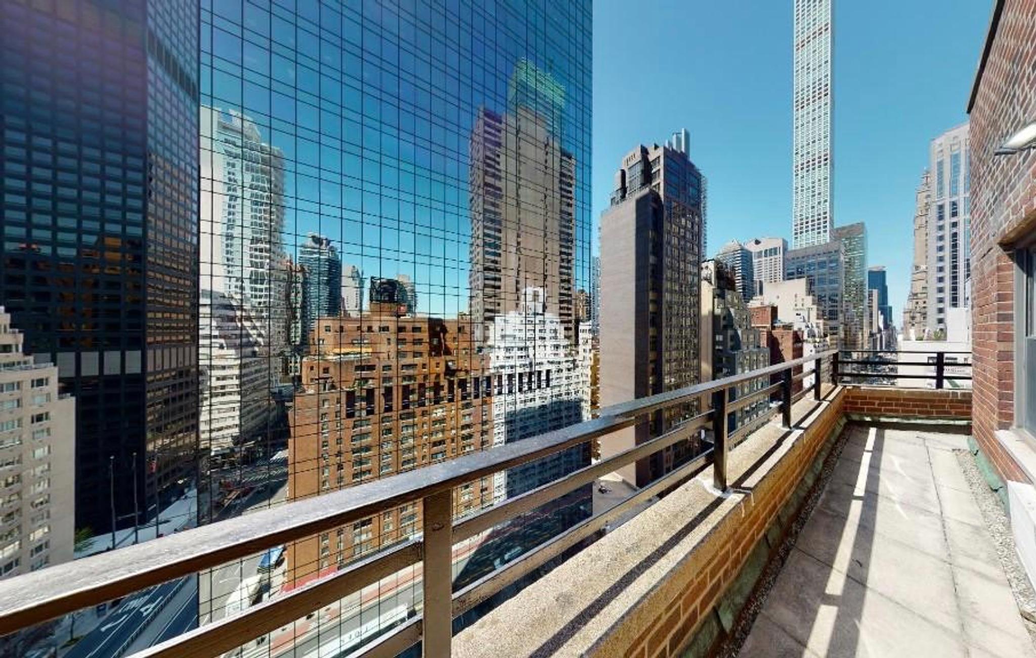 157 E 57th St, view 3