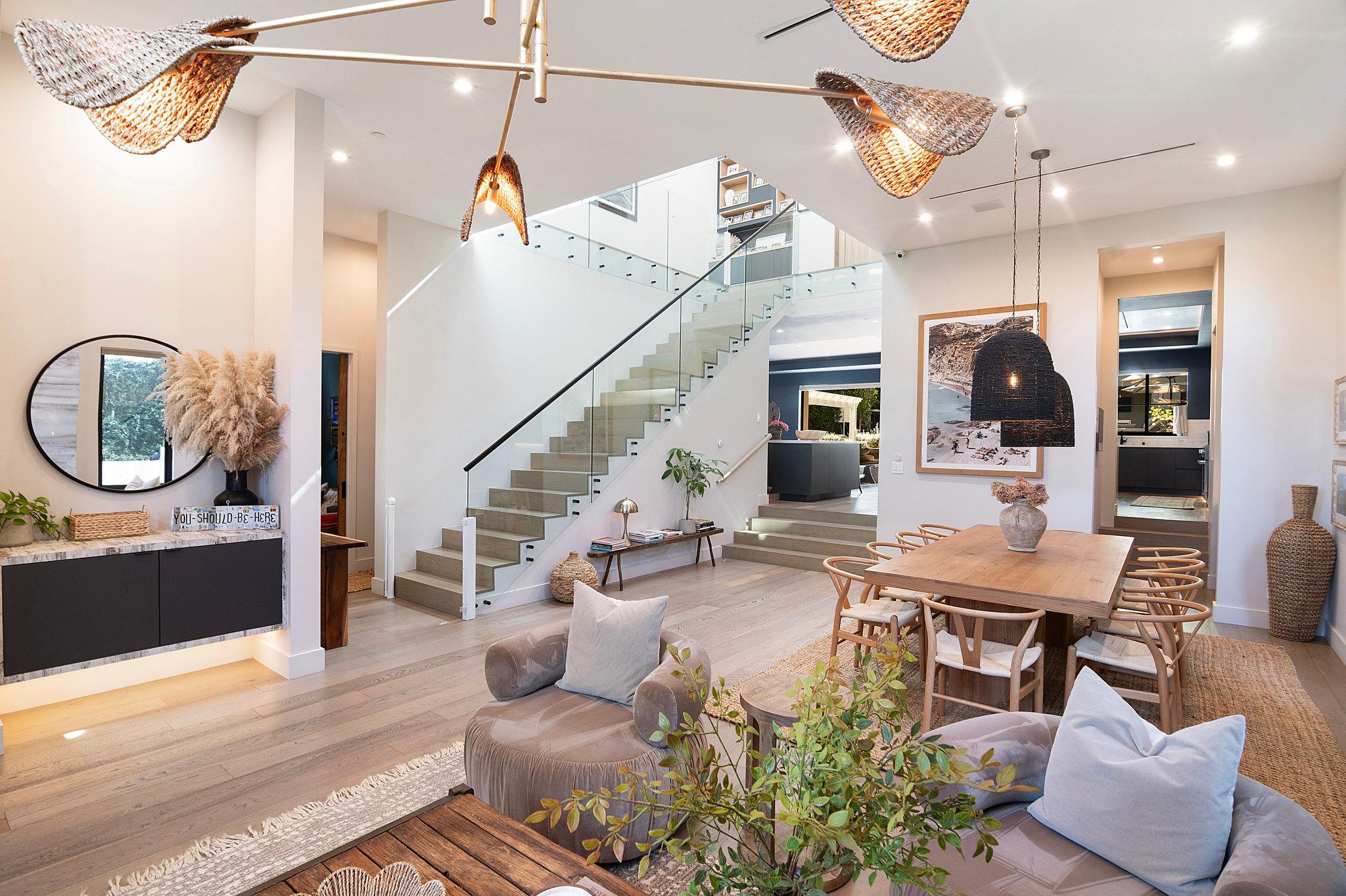 14840 Sutton St, view 1