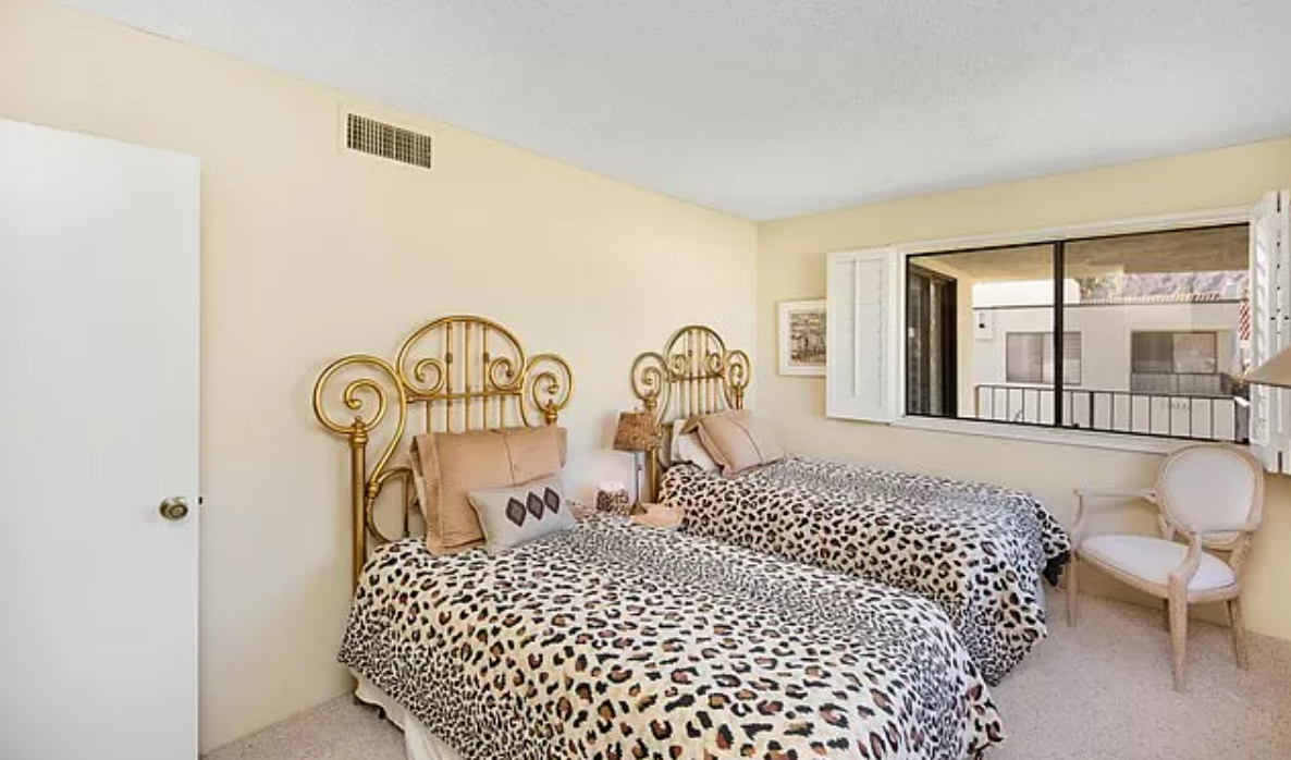45451 Lupine Ln, view 16