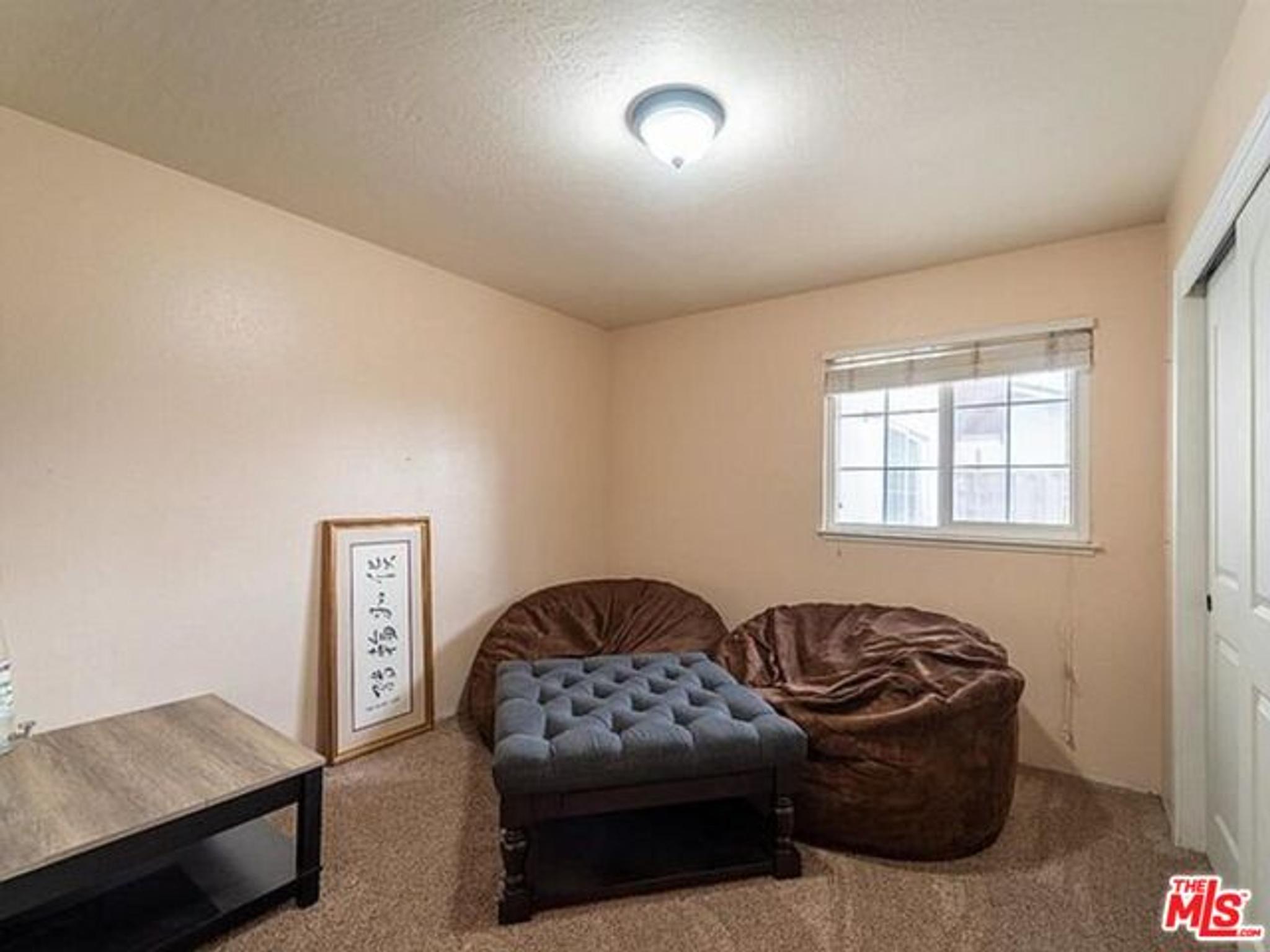 3040 Maplenut Ave, view 11