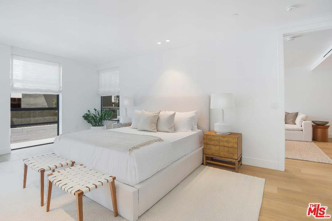 10777 Wilshire #302, view 6