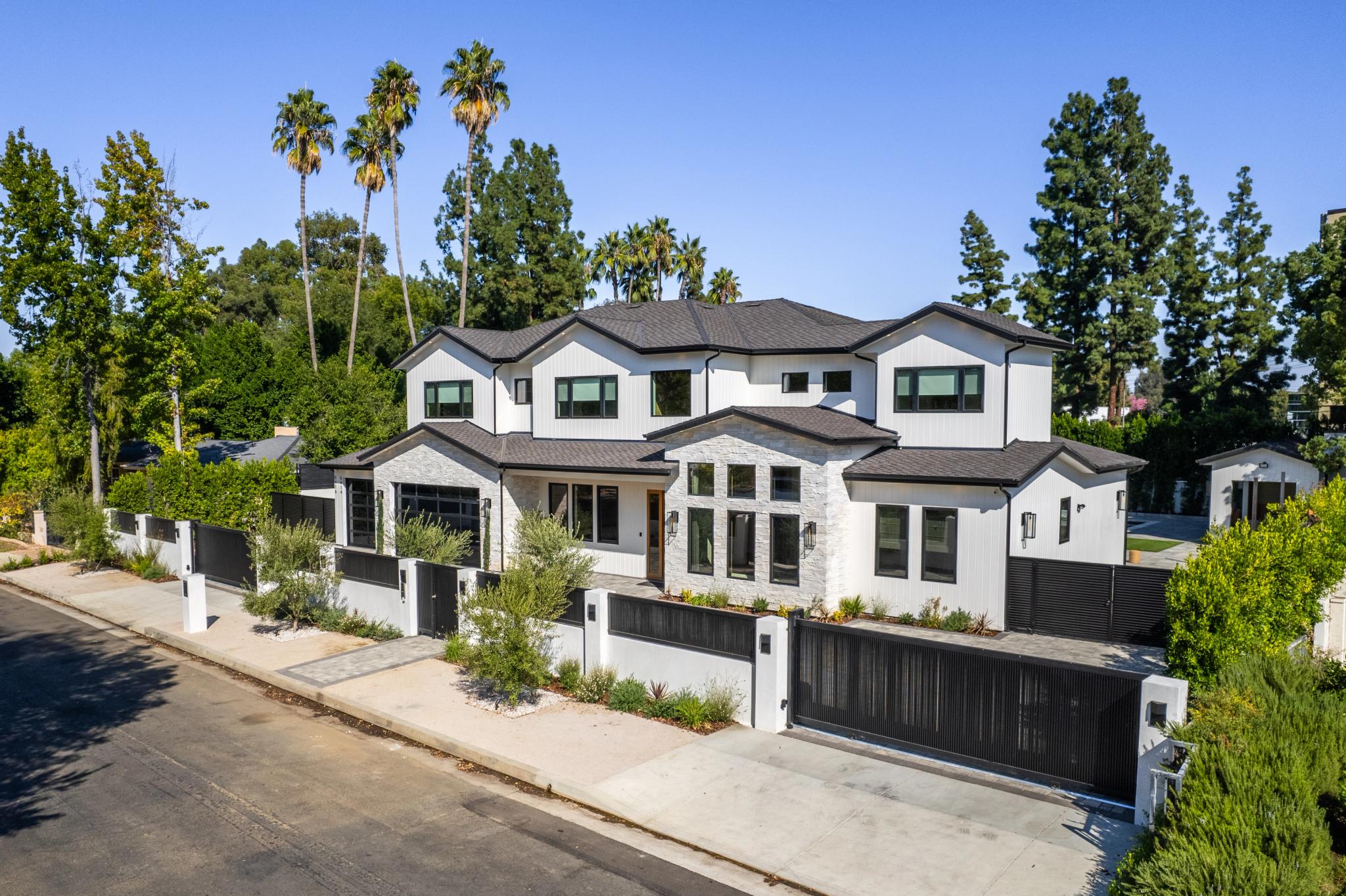 5414 Genesta Ave, view 20