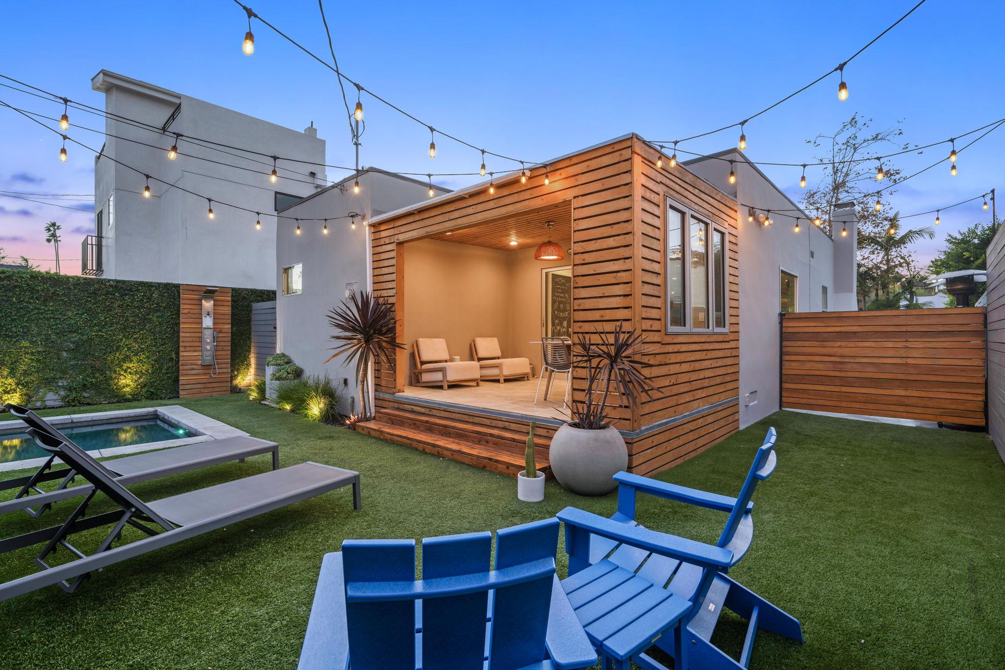 940 Venezia Ave, view 20
