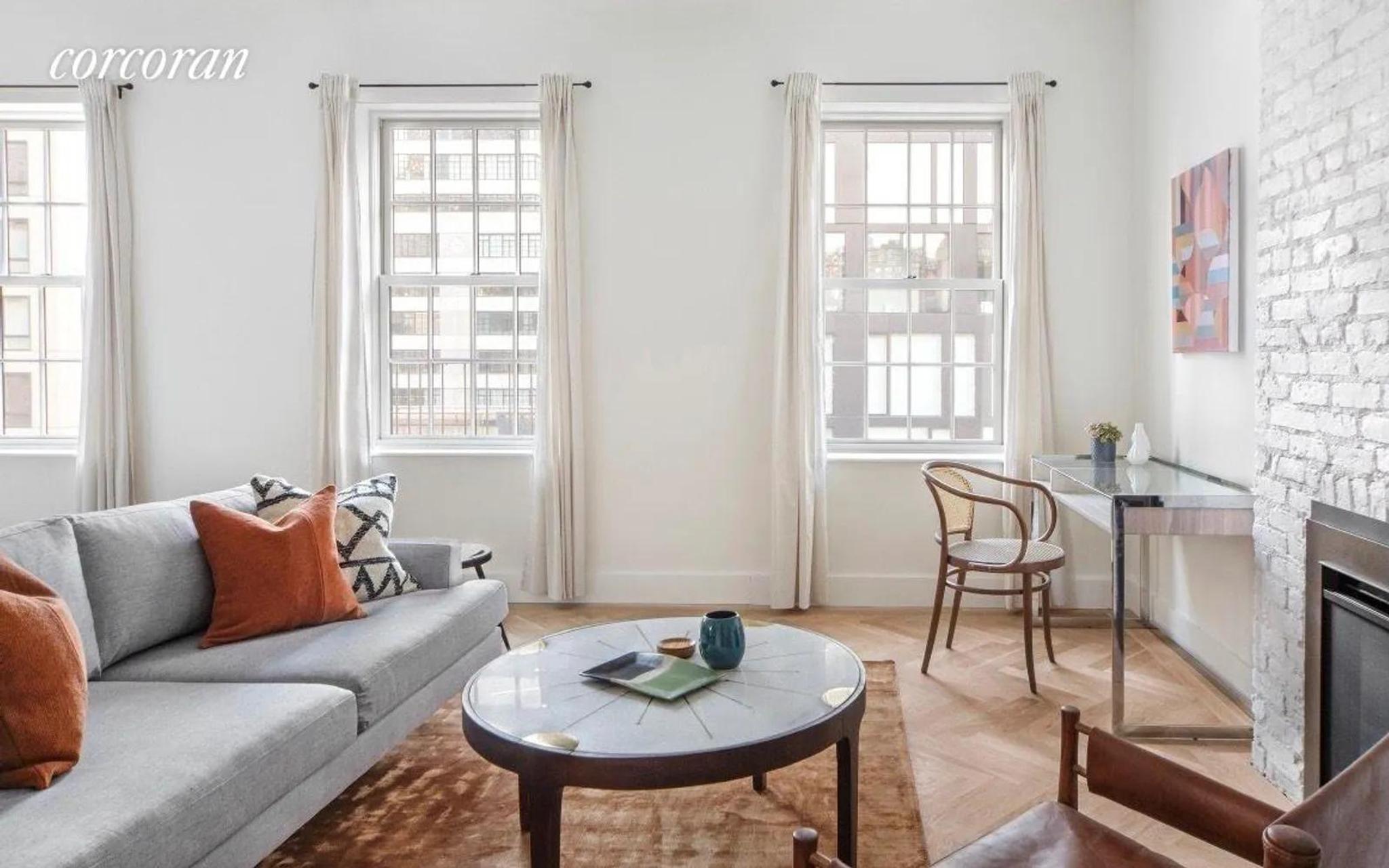 463 West 24th Street, view 6