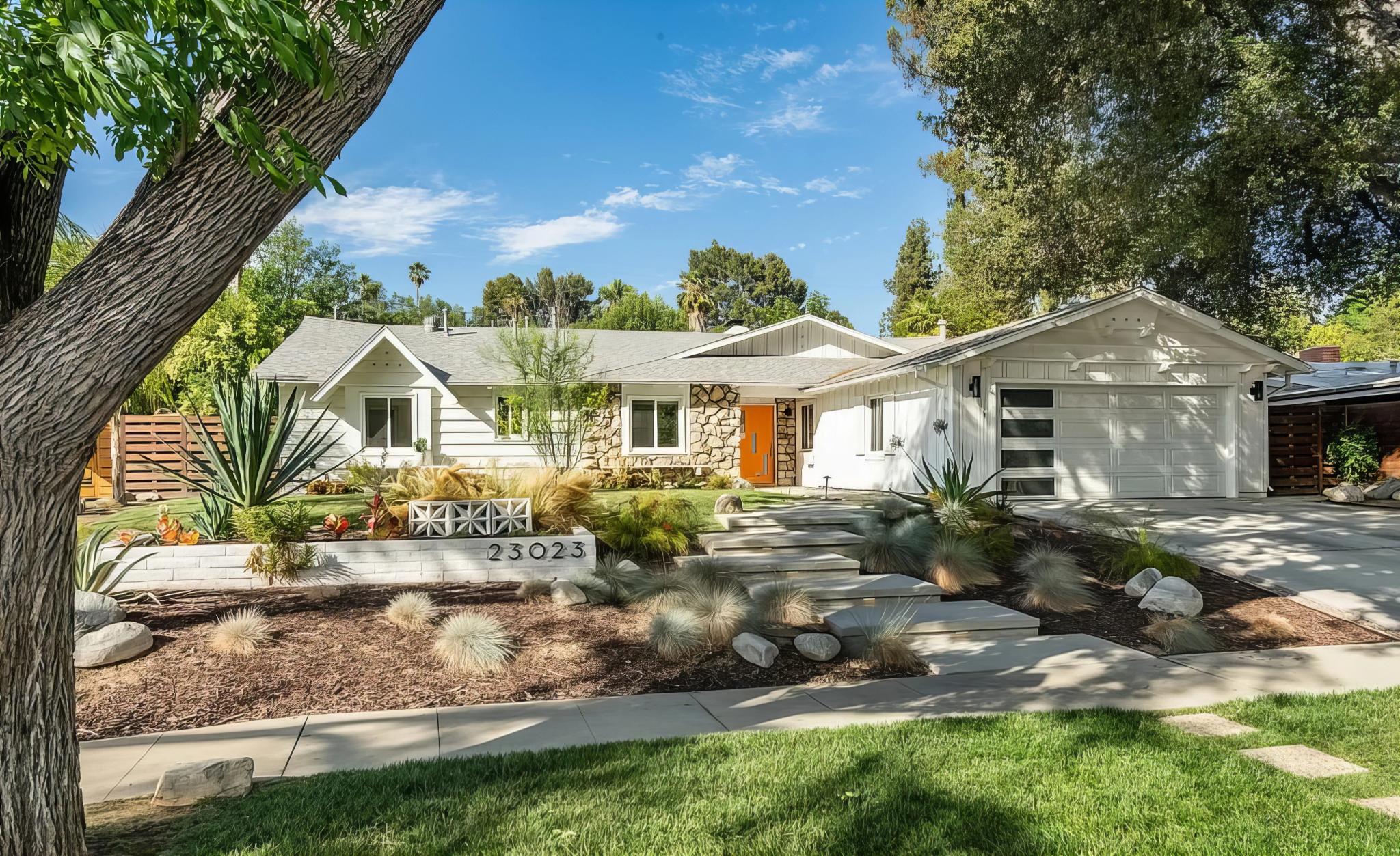 23023 Gainford St, view 16