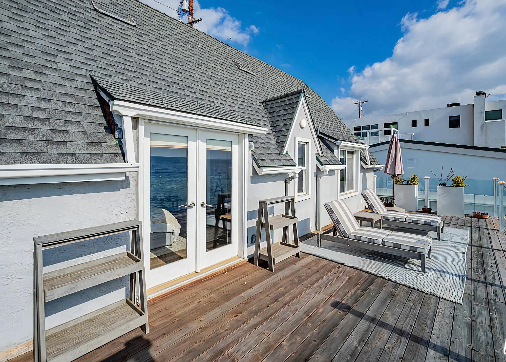 19232 Pacific Coast Hwy, view 11