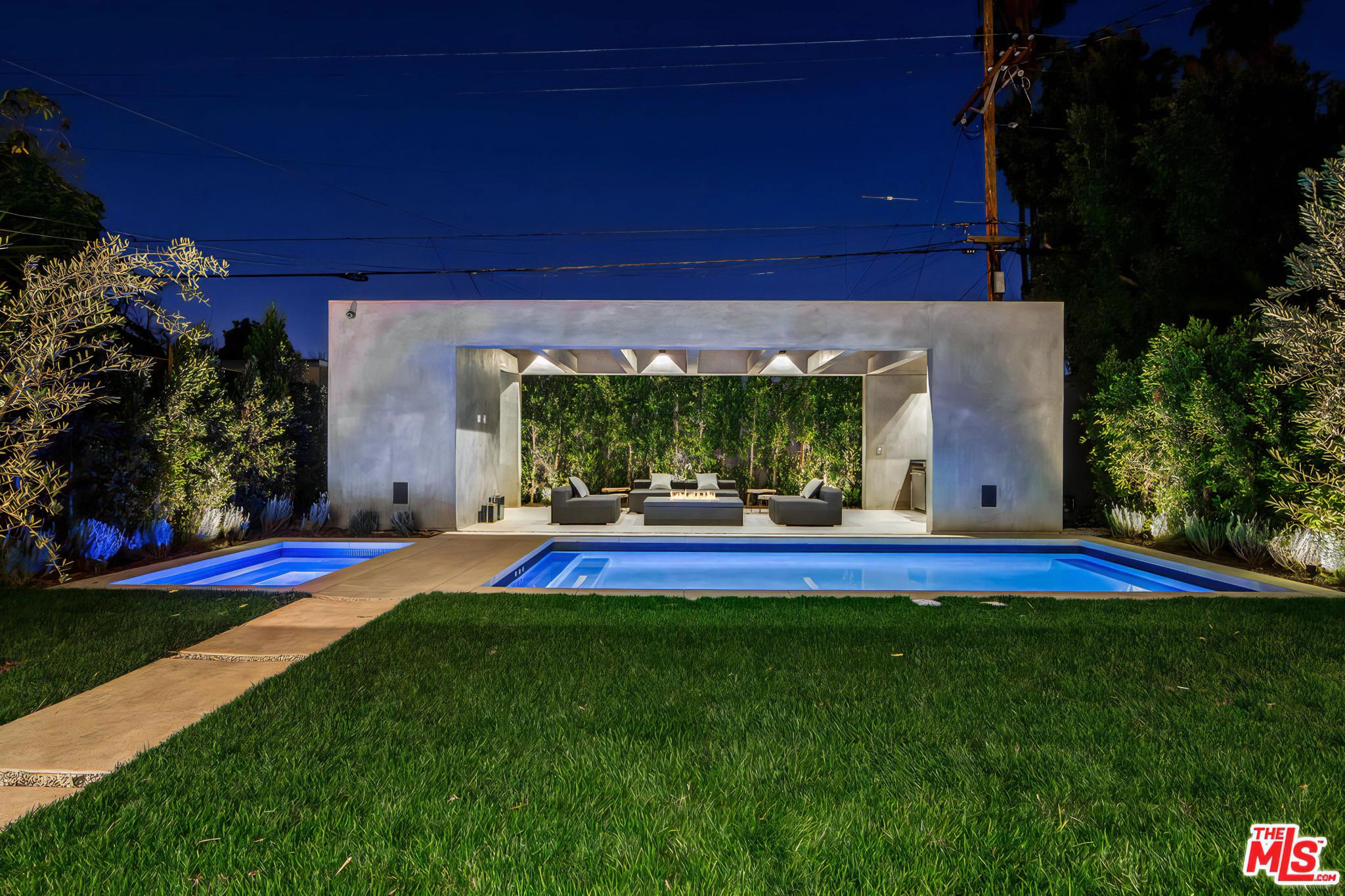 607 N Alta Vista Blvd, view 9