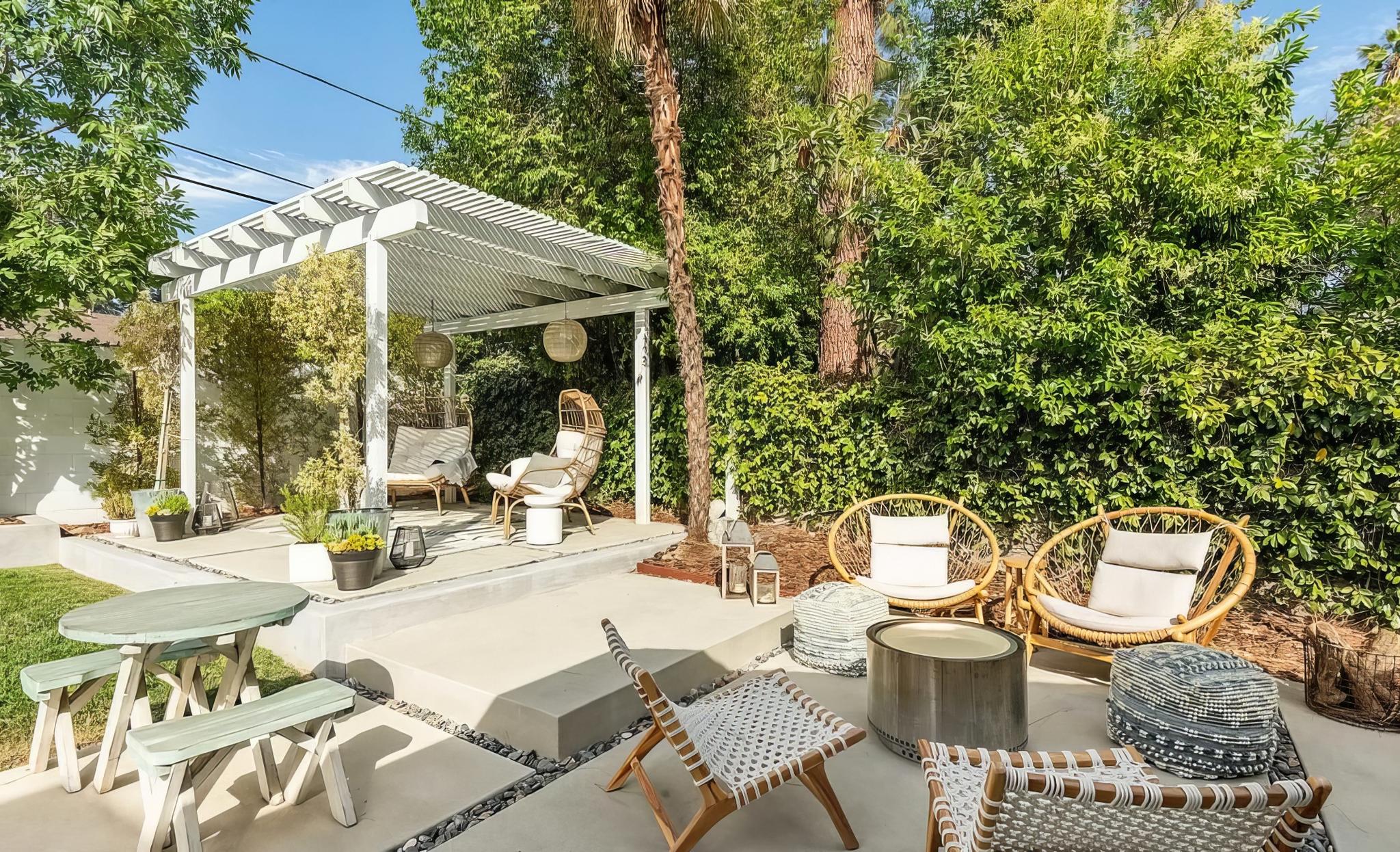 23023 Gainford St, view 12