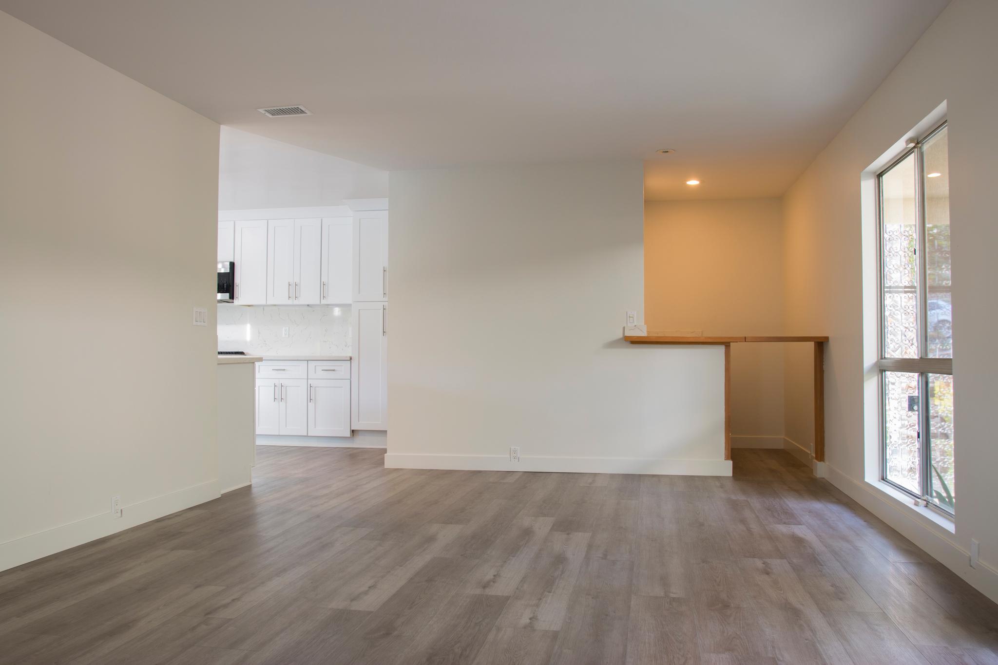 3248 Canyon Lake Dr, view 17