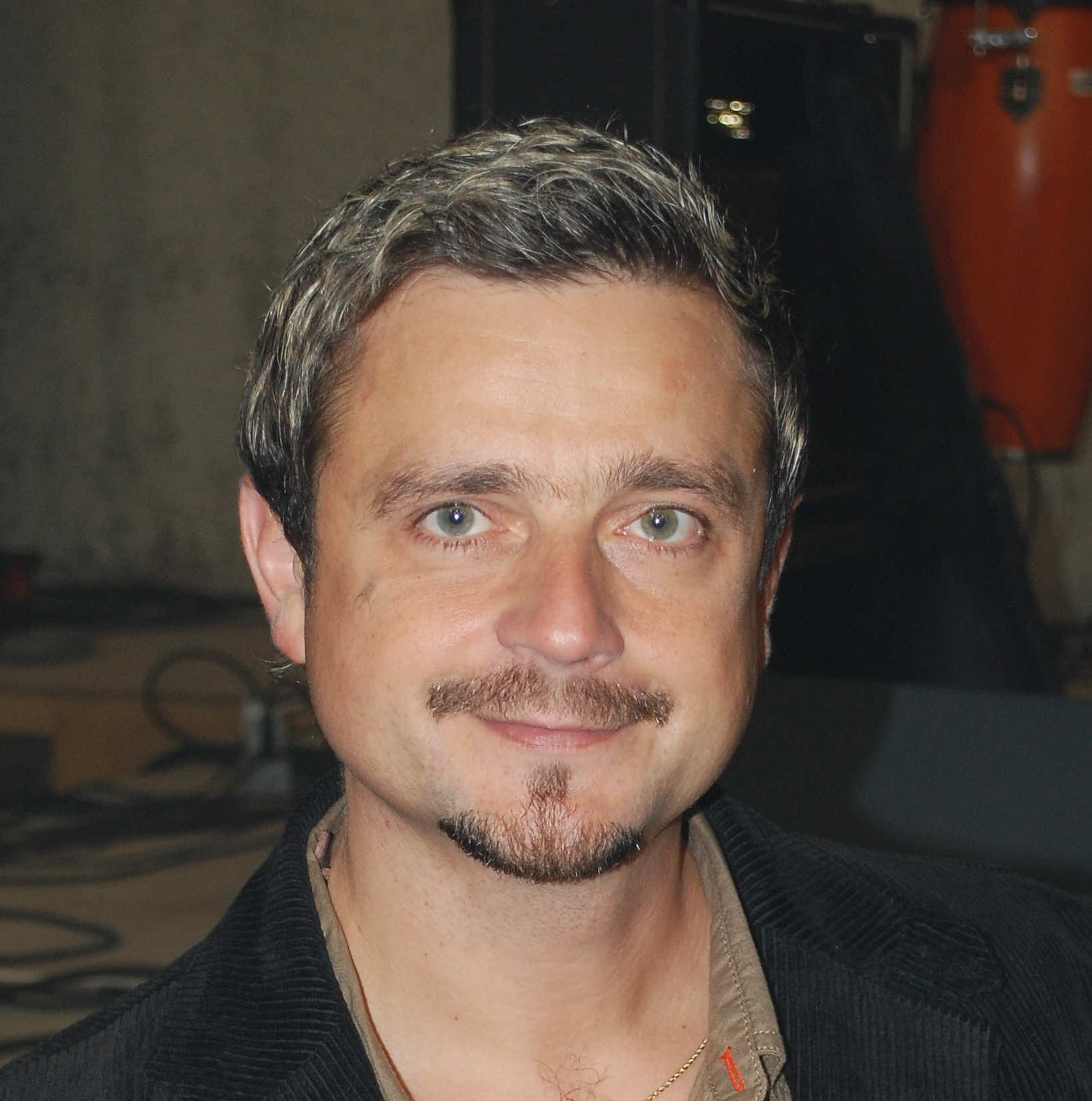 Speakr Photo