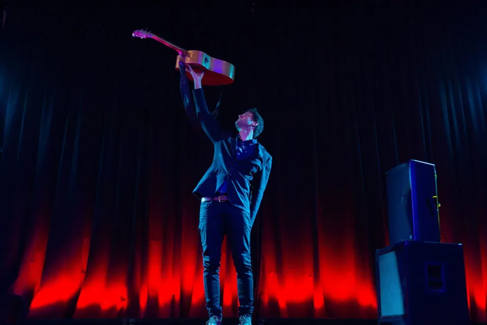 Daniel Champagne Live at the Kuaotunu Hall