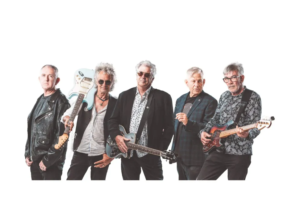 Hello Sailor- Live in Paeroa