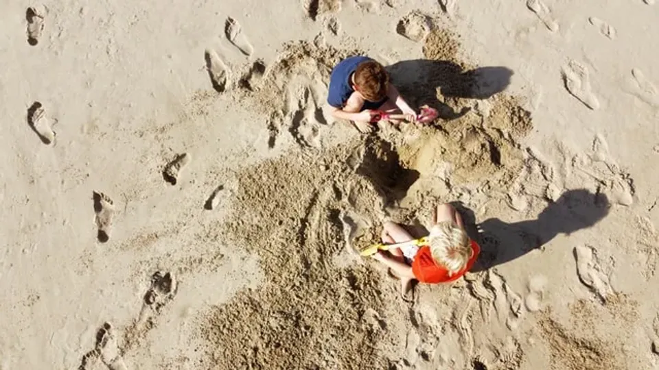 FAMILY SANDCASTLES COMPETITION