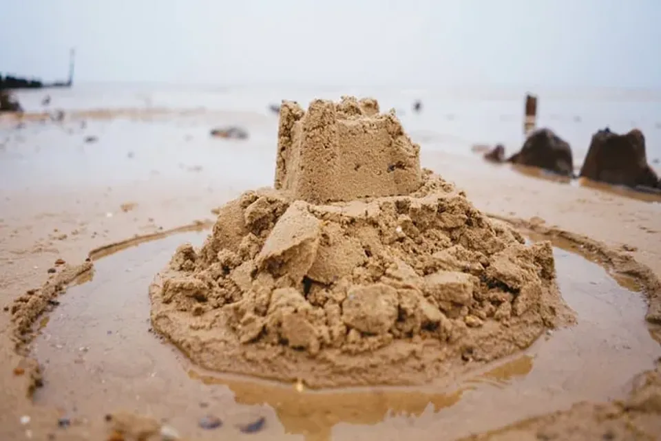 FAMILY SANDCASTLES COMPETITION