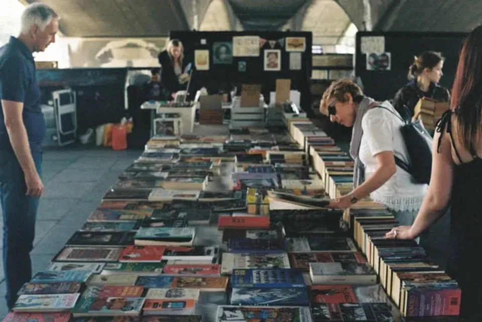 Lions Book Market