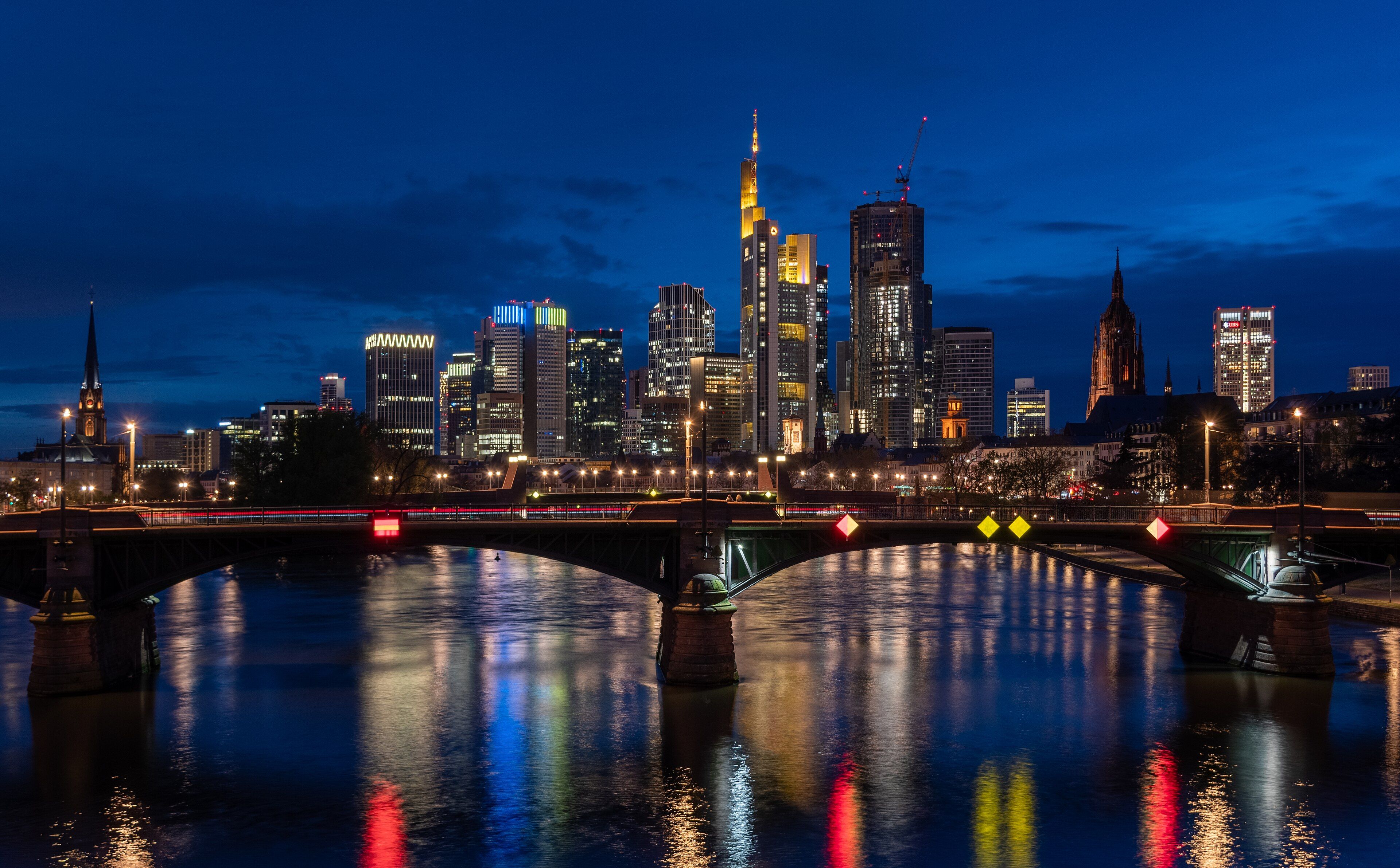 Frankfurt y el río Meno