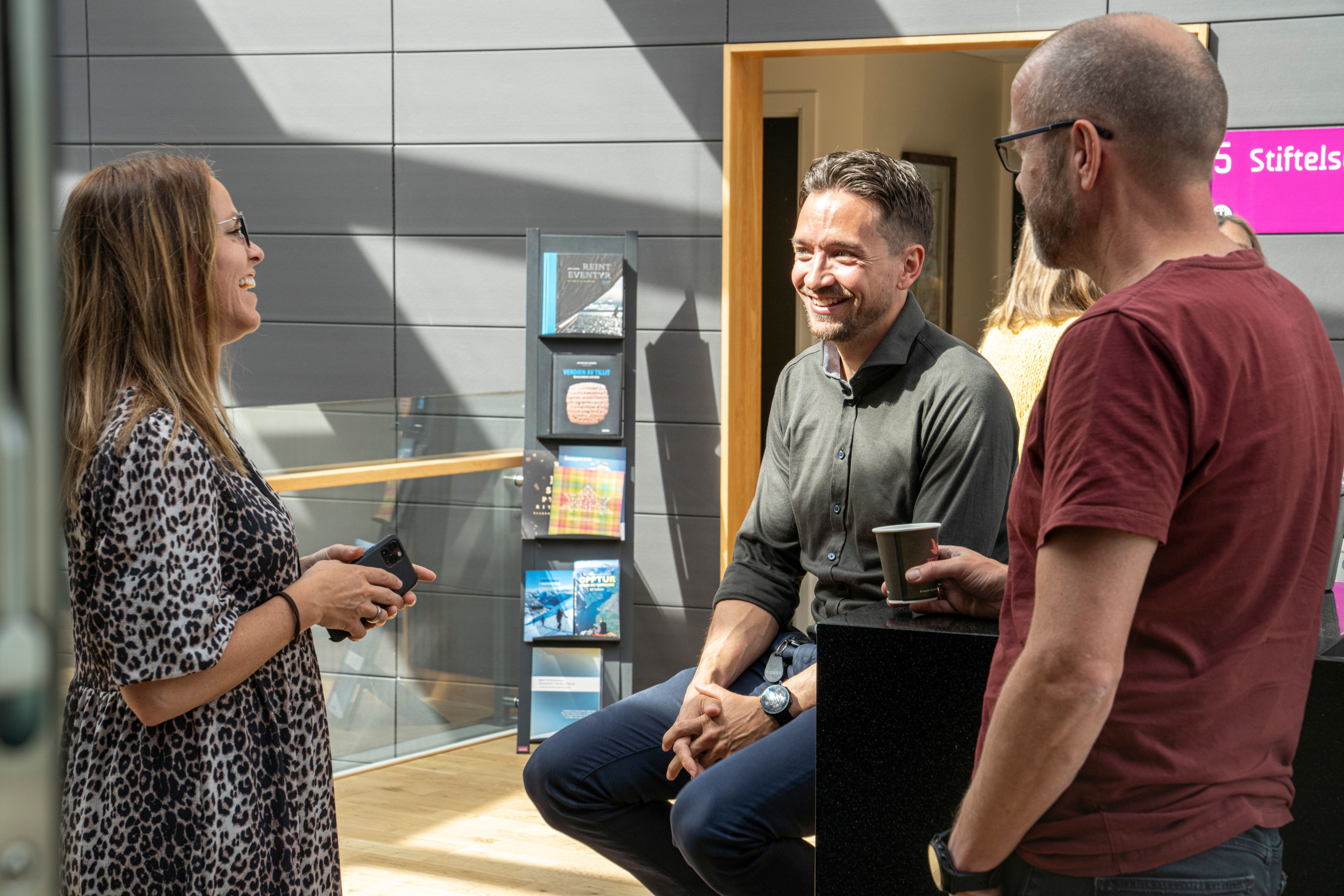 Lottstift ledig stilling menneske i prat