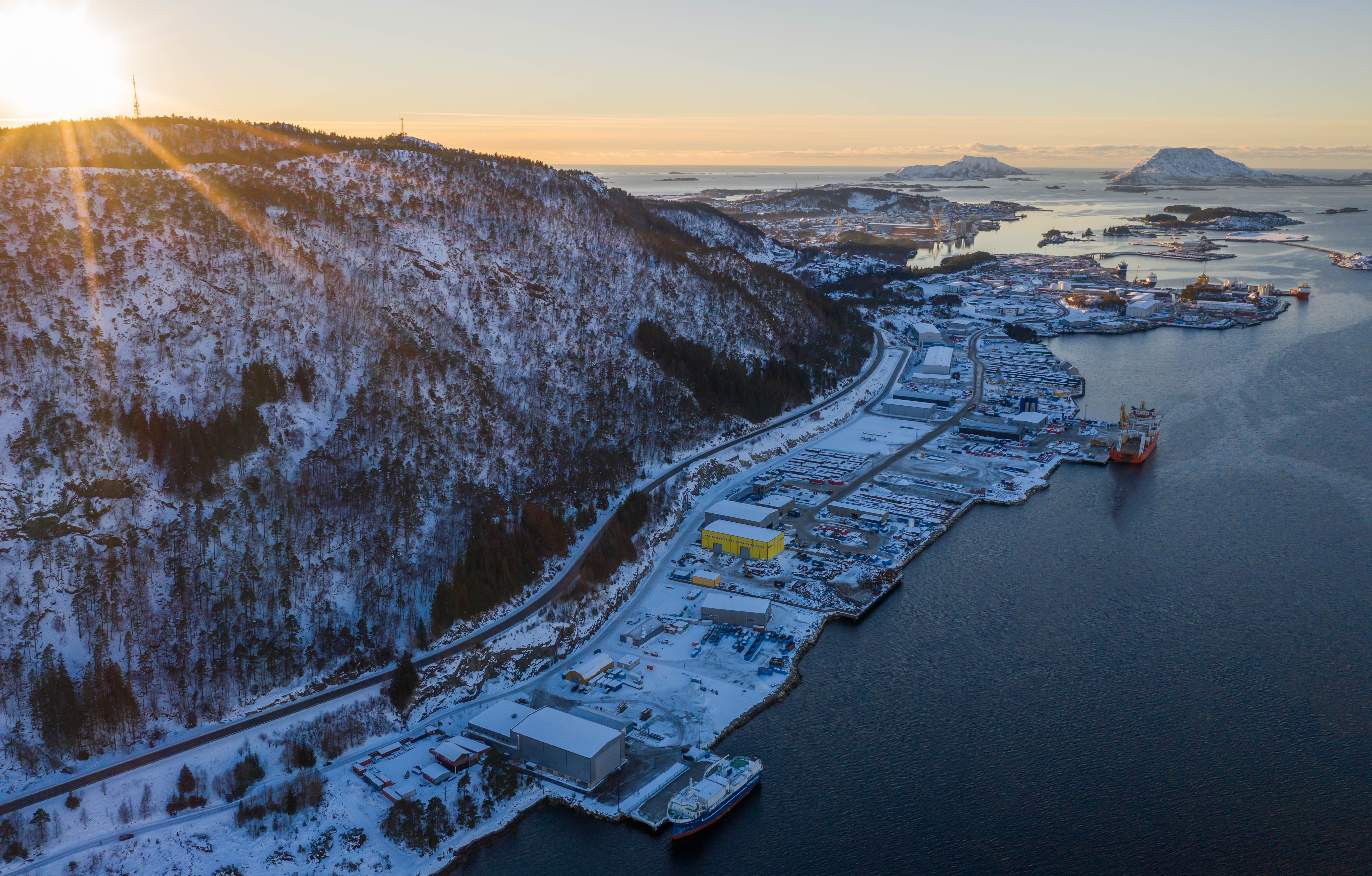 Saga Fjordbase Hovedbilde