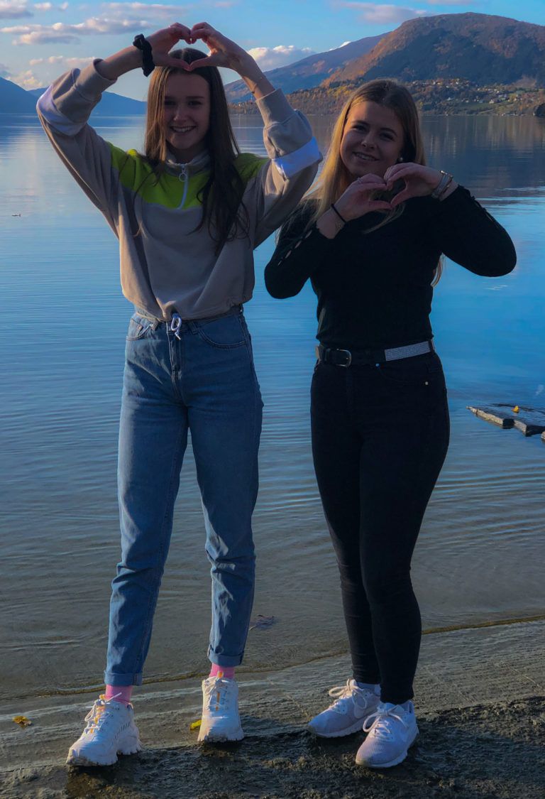 Vilde og Anna fra Vestlandet