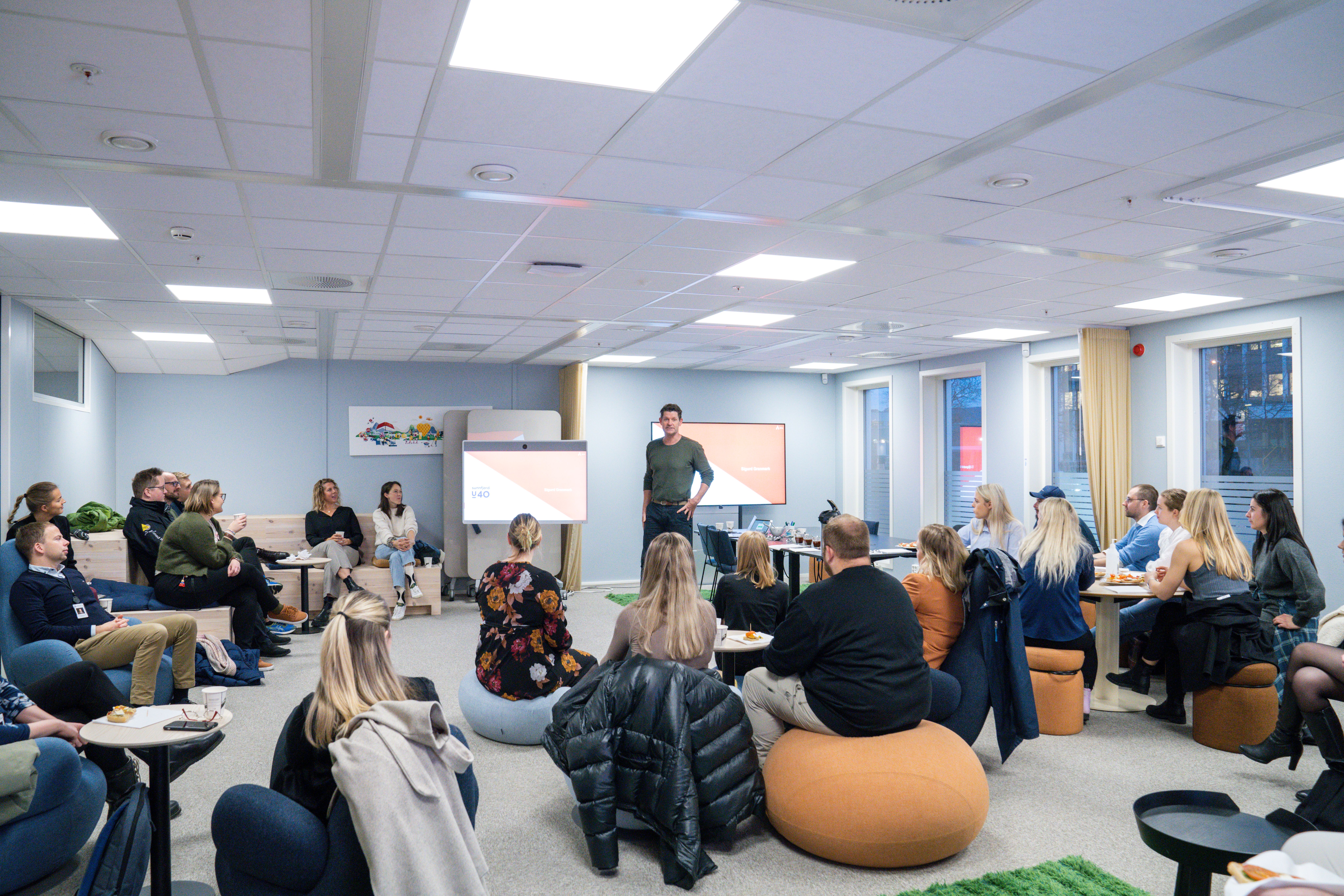 Foredrag i sal sunnfjord u40