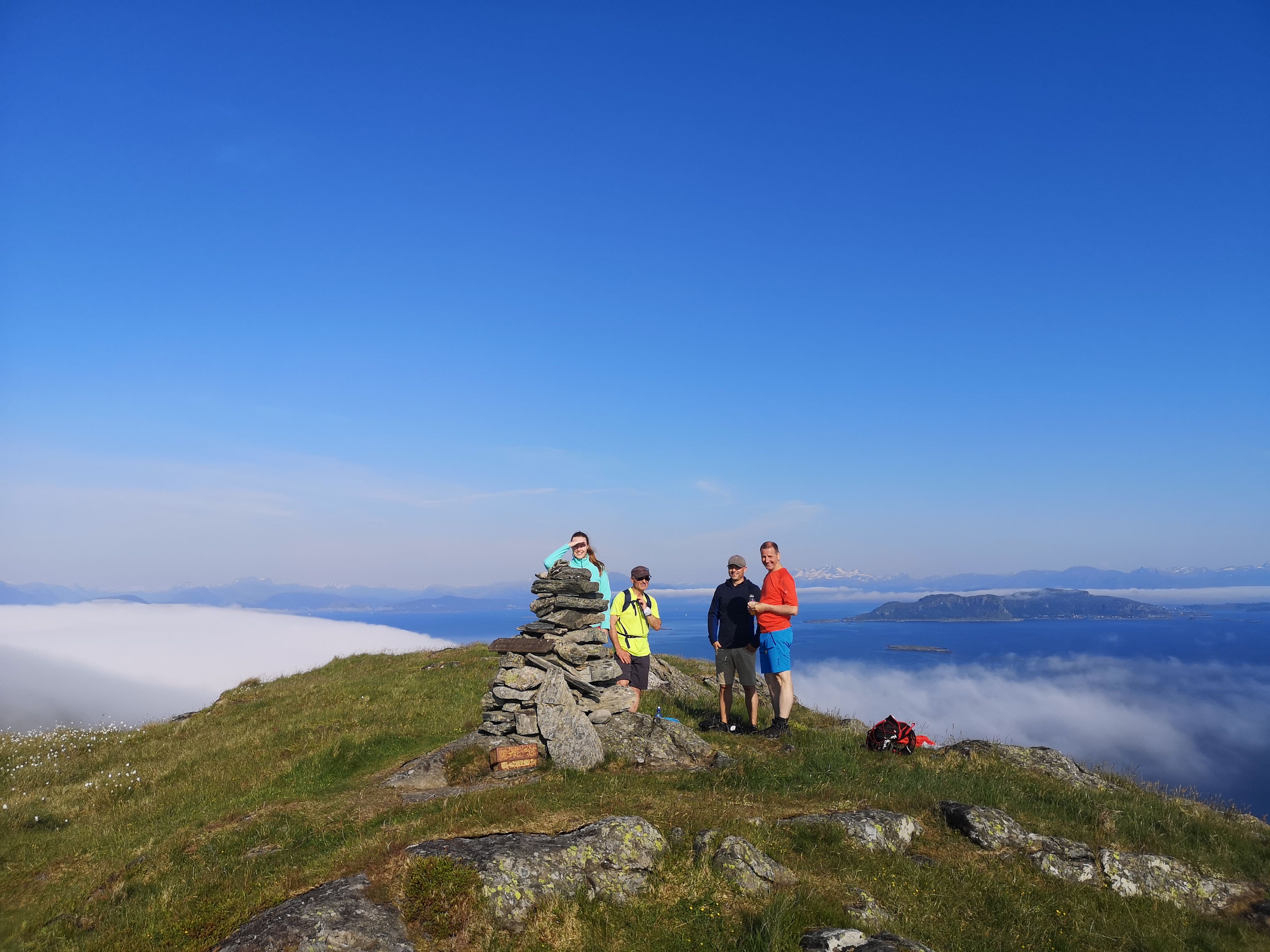 Tur til øya Reksta i Kinn kommune