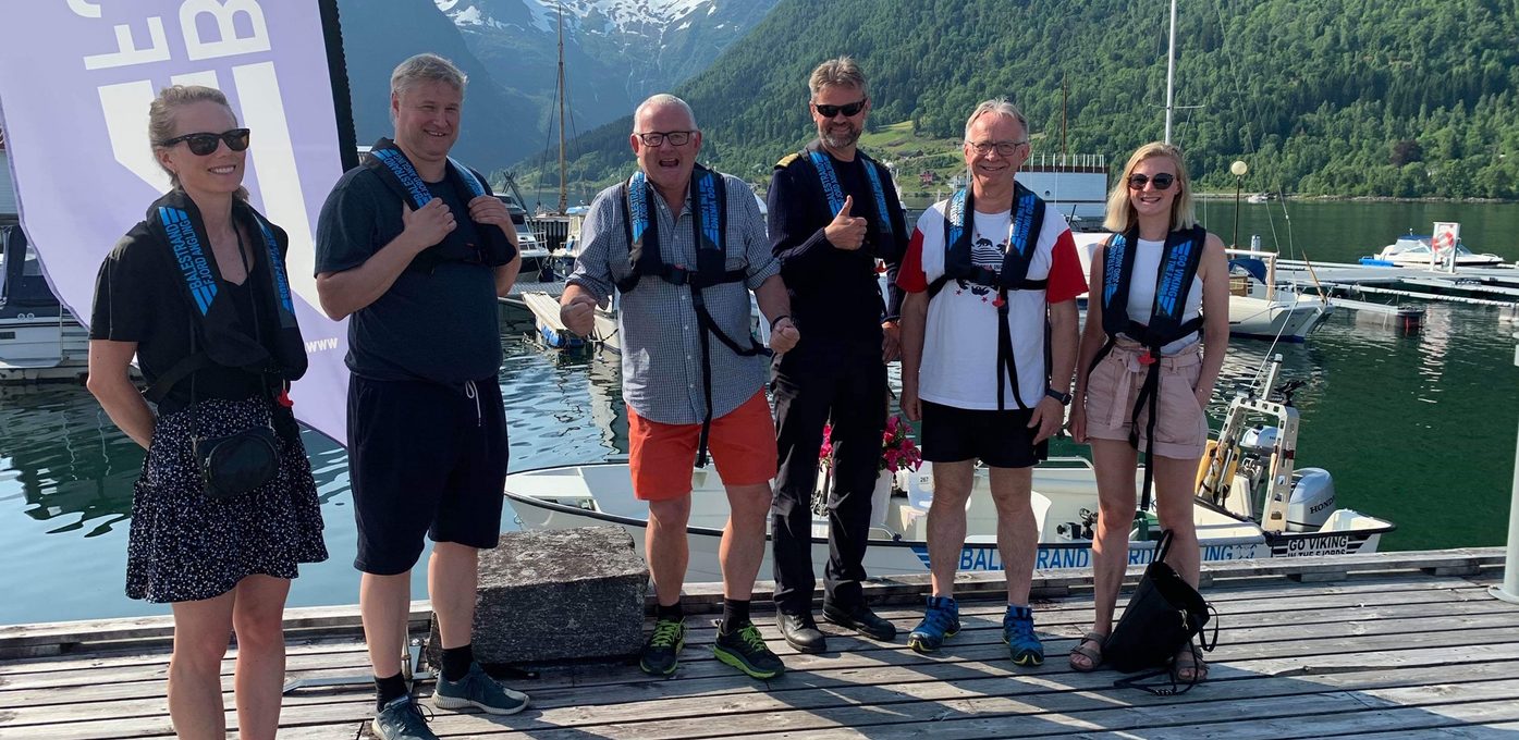 Næringsnettverket i Sogn på tur i Balestrand. F.v: Gunn Cecilie Timberlid Hundere – Seniorrådgjevar i Sogn Næring, Torgeir Skålid – Dagleg leiar i Sogn Næring, Olav Grov – Næringssjef i Luster kommune, Tor Andre Balevik i Balestrand Fjord Angling, Odd Rune Turvoll – Næringssjef i Vik kommune og Line Bjelde