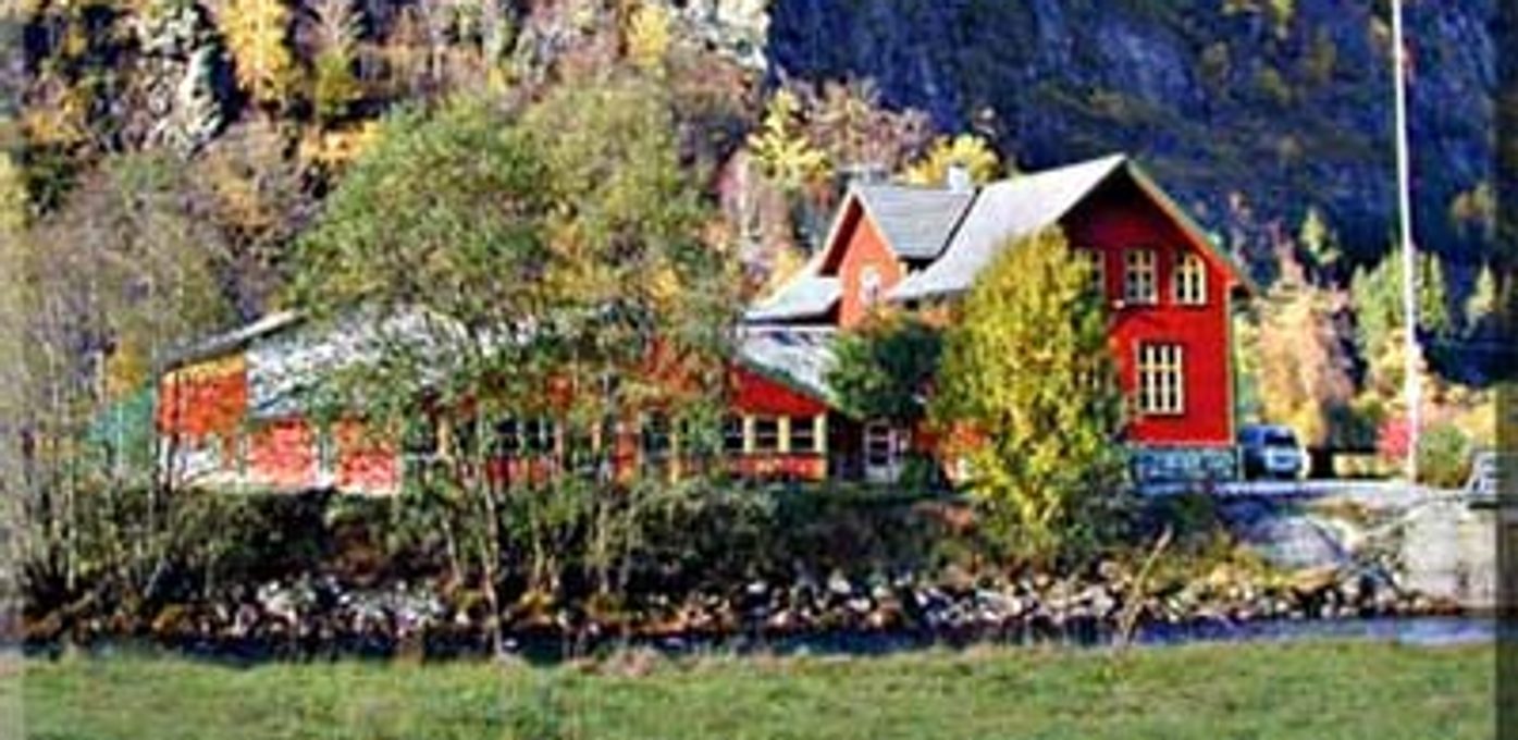 Lærar ved Flåm skule Bilde
