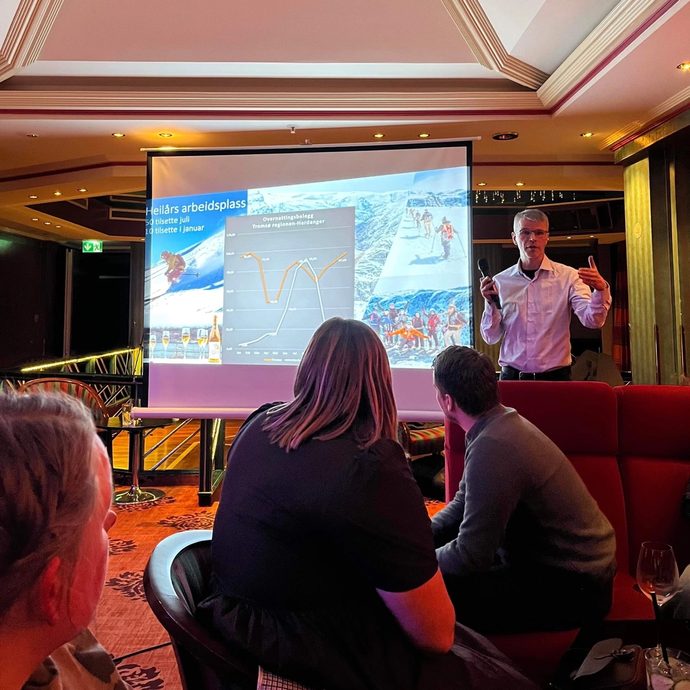 UllensvangU nettverksarrangement foredrag i sal