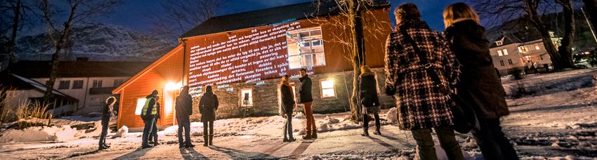 Lærar i vaksenopplæringa  Bilde