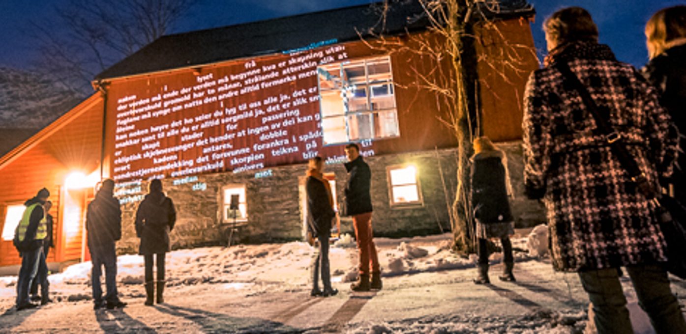 Lærar i vaksenopplæringa  Bilde