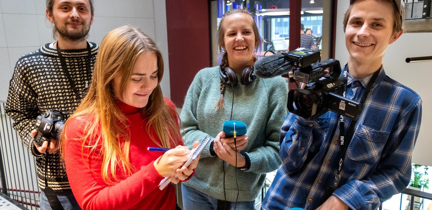 Nynorskpraktikant i NRK Bilde