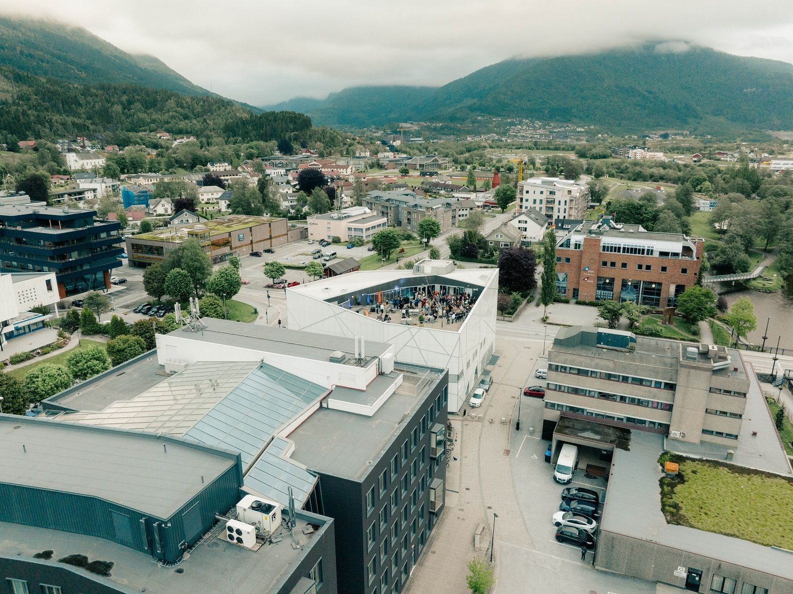 Dronebilete Sunnfjord kunstmuseum u40