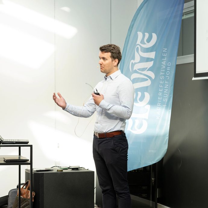 Bouvet gav oss ei innføring i lavkode og chatGPT.