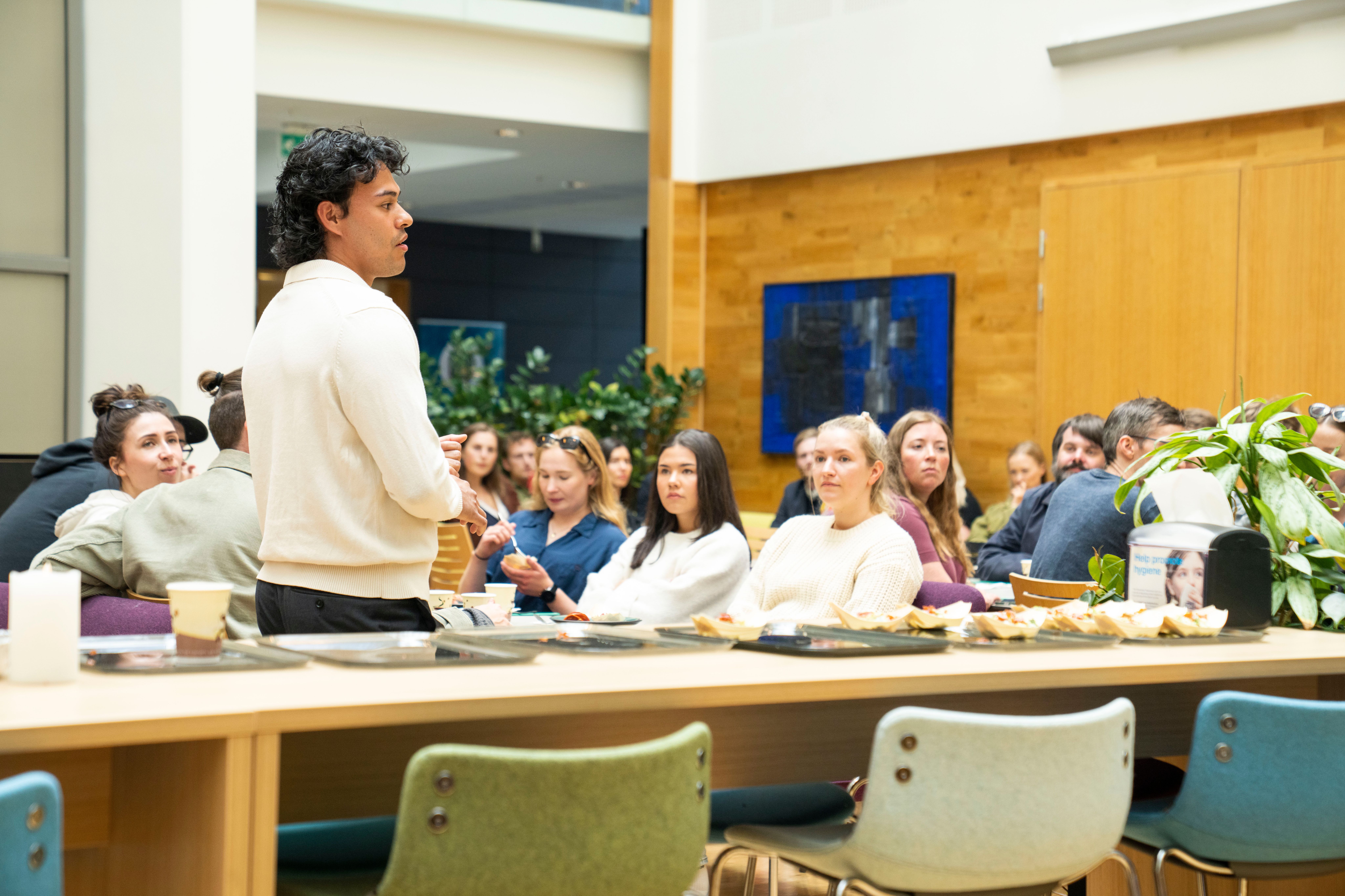 elevate tapastrail vfk