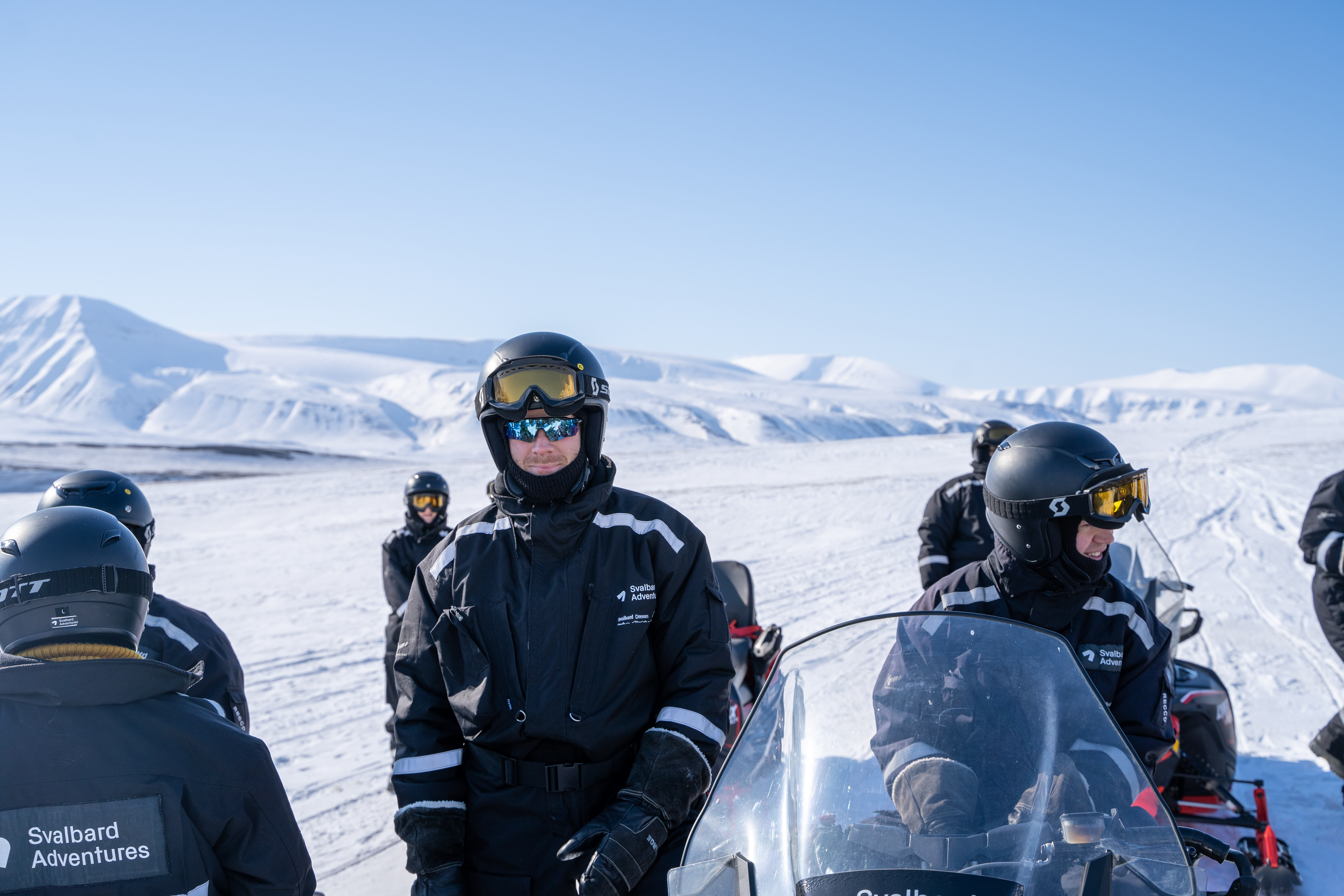 Snøscootersafari Longyearbyen til Tellbreen