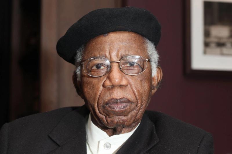 “Cultural Icons of Africa”. Daily Profiles of Musicians, Artists and Poets. Part 2: Chinua Achebe