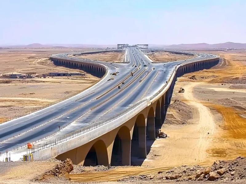 African Roads & Highways: A Travel Guide for Road Explorers