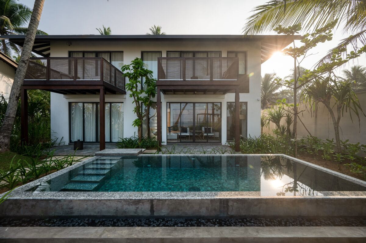 Bay View Pool Residence