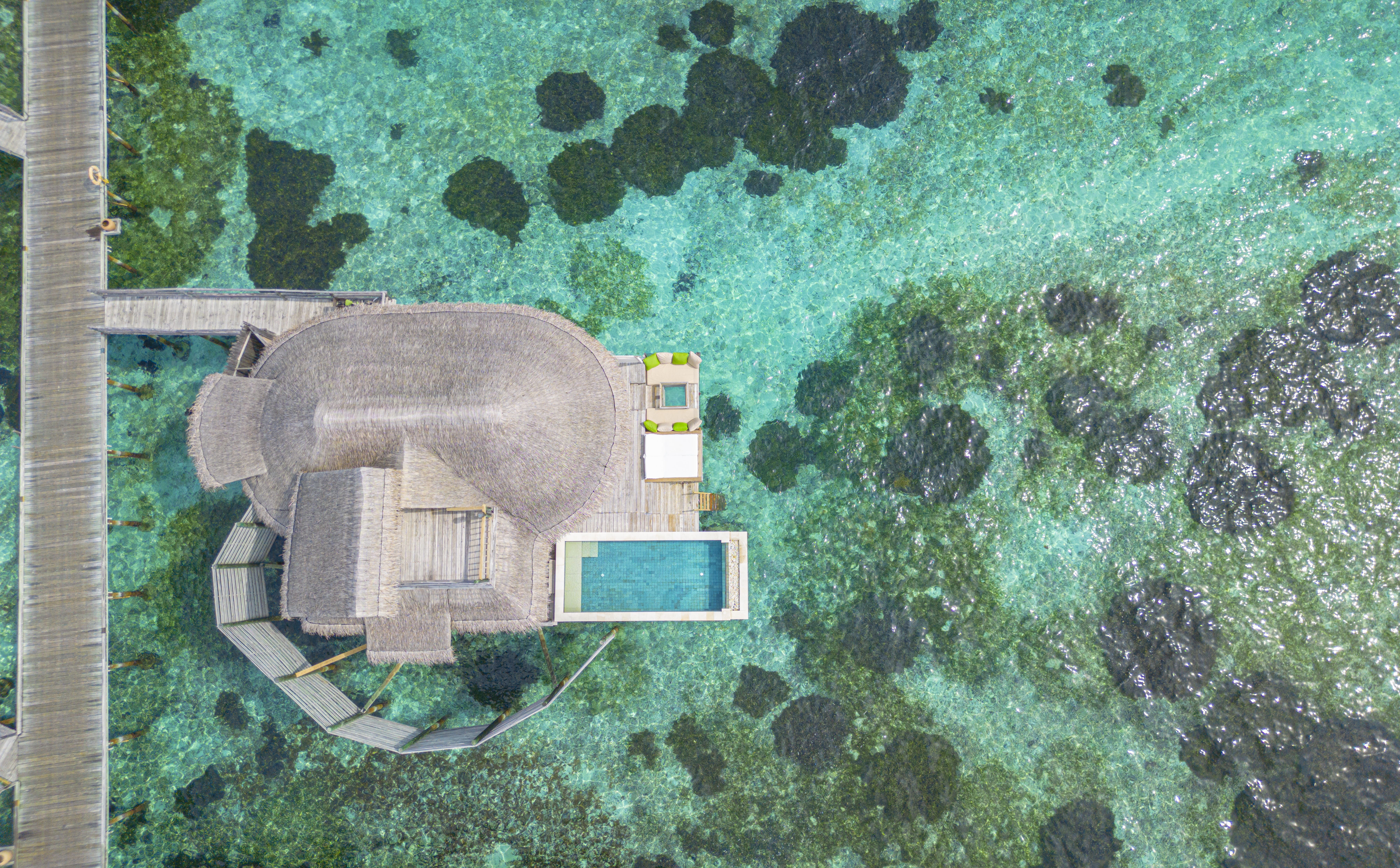 Laamu Water Villa with Pool