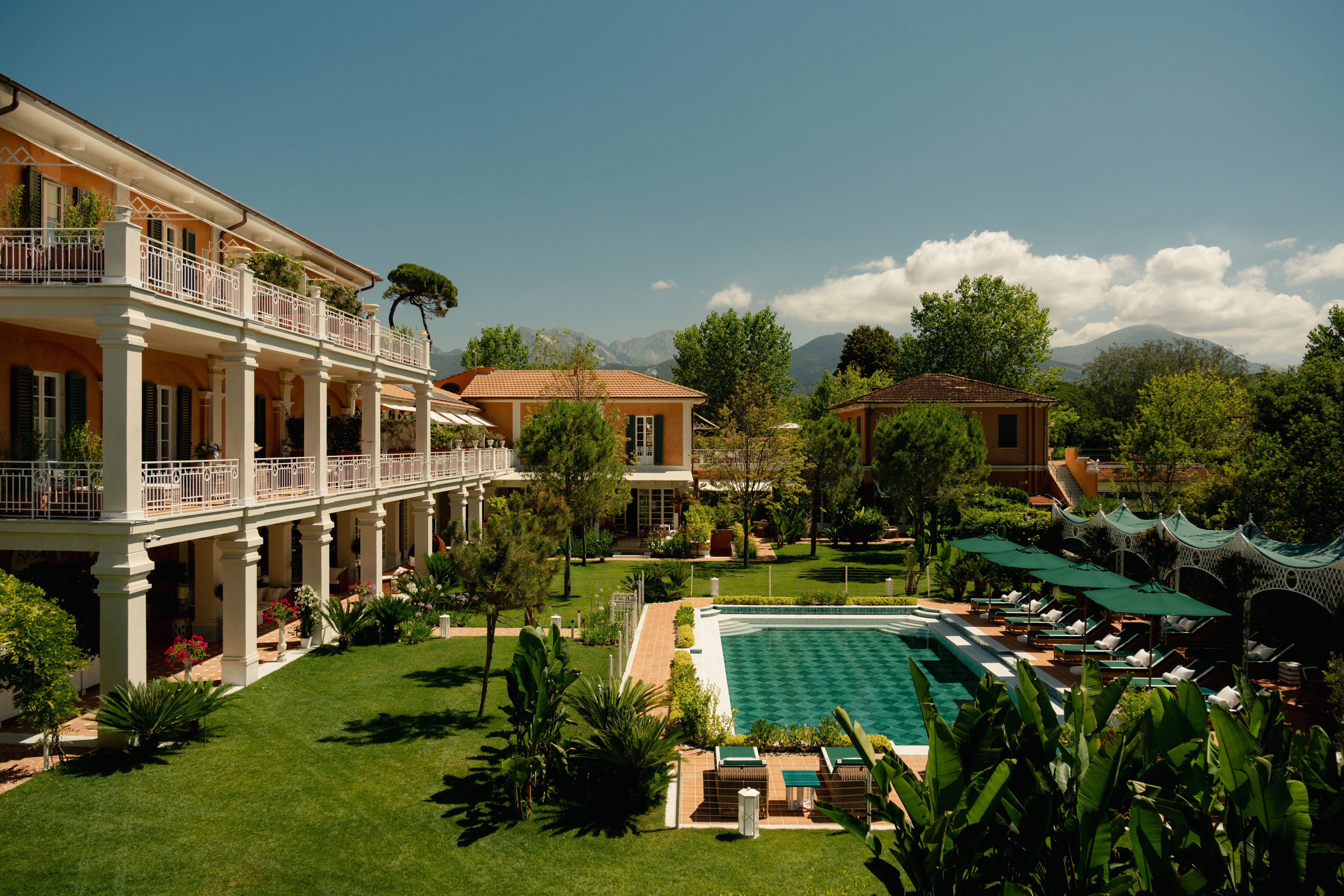 Garden and Pool Pensione America