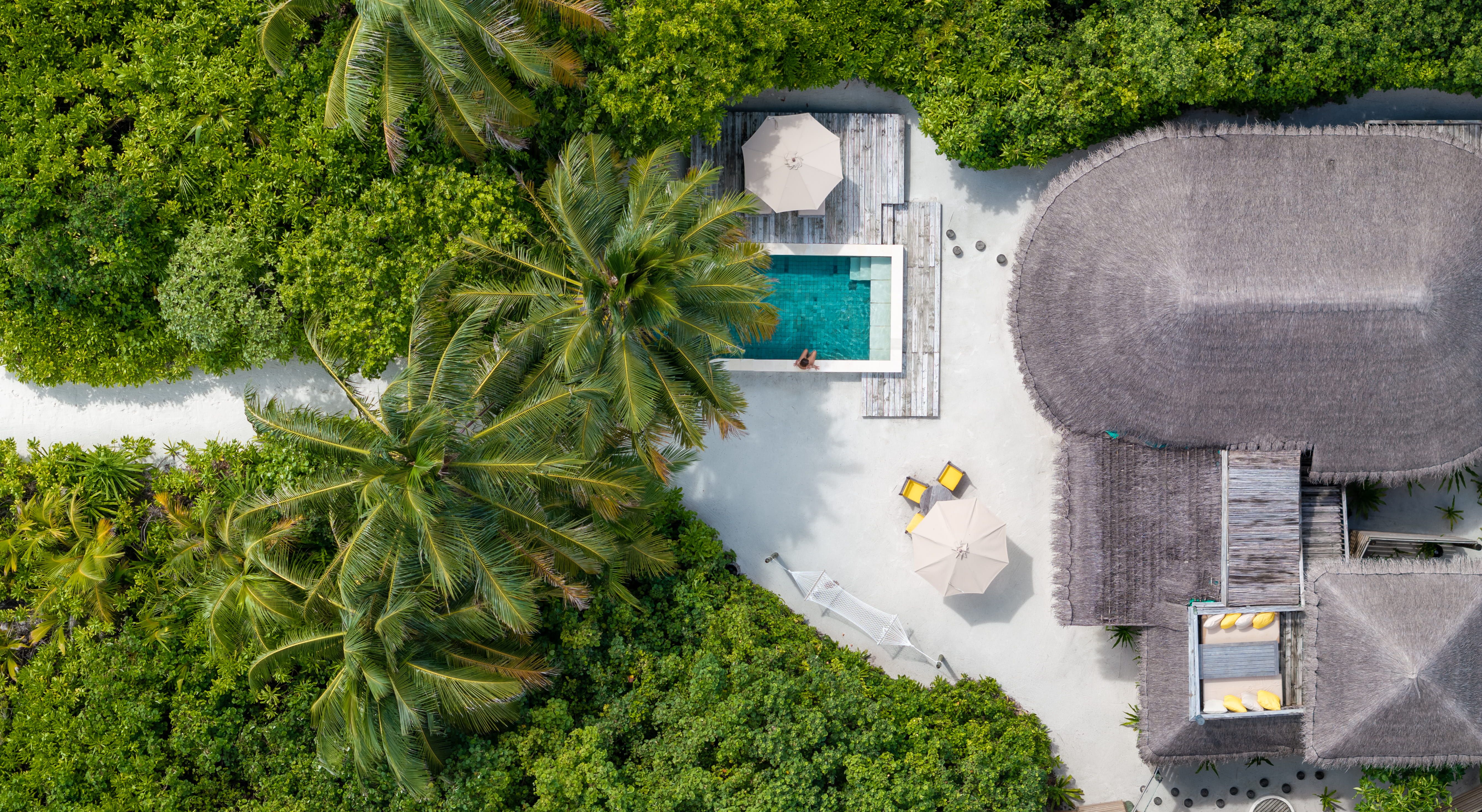 Family Lagoon Beach Villa with Pool